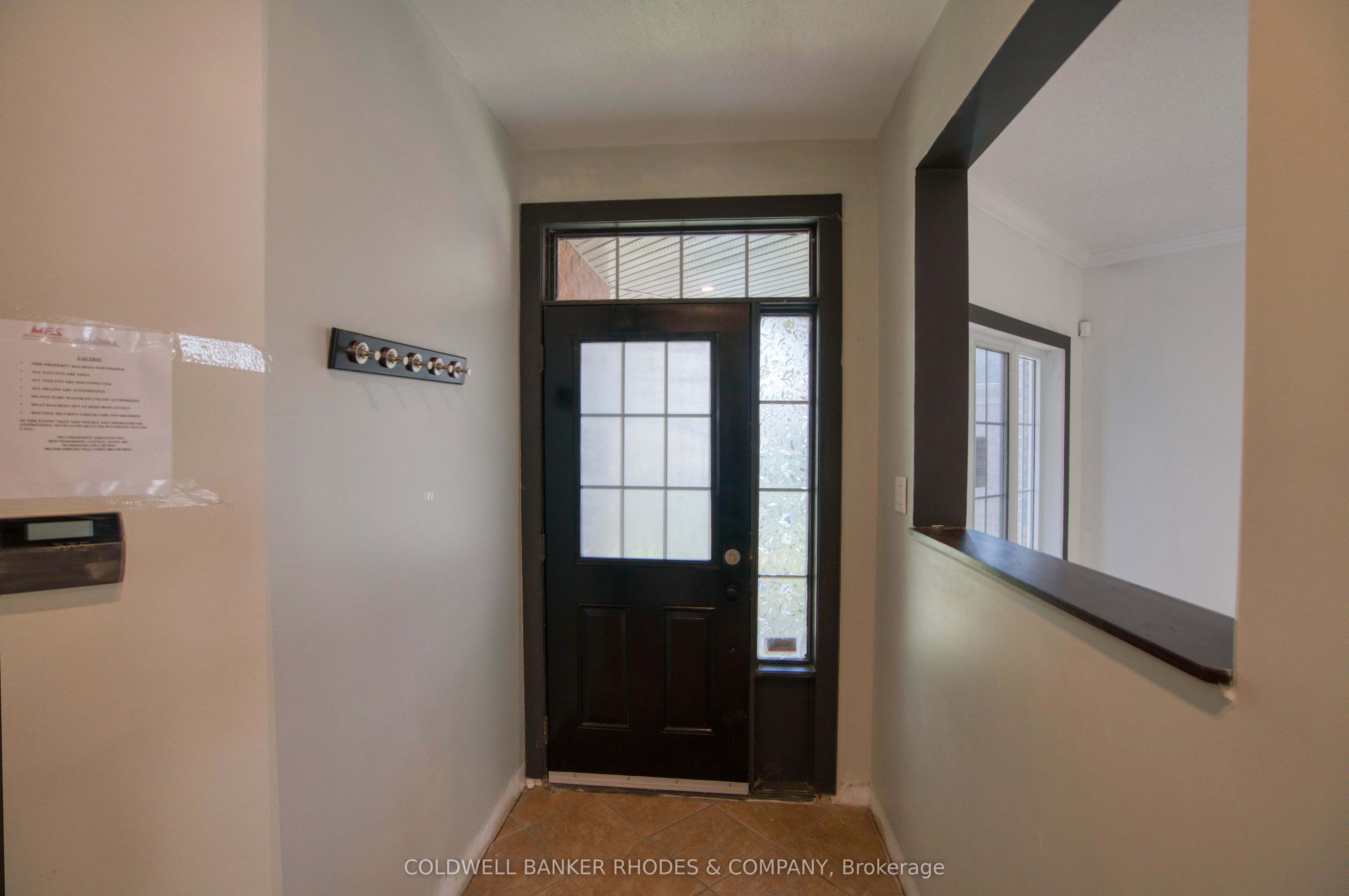 32 Catterick Crescent, Kanata, ON K2K 3M5 photo 2