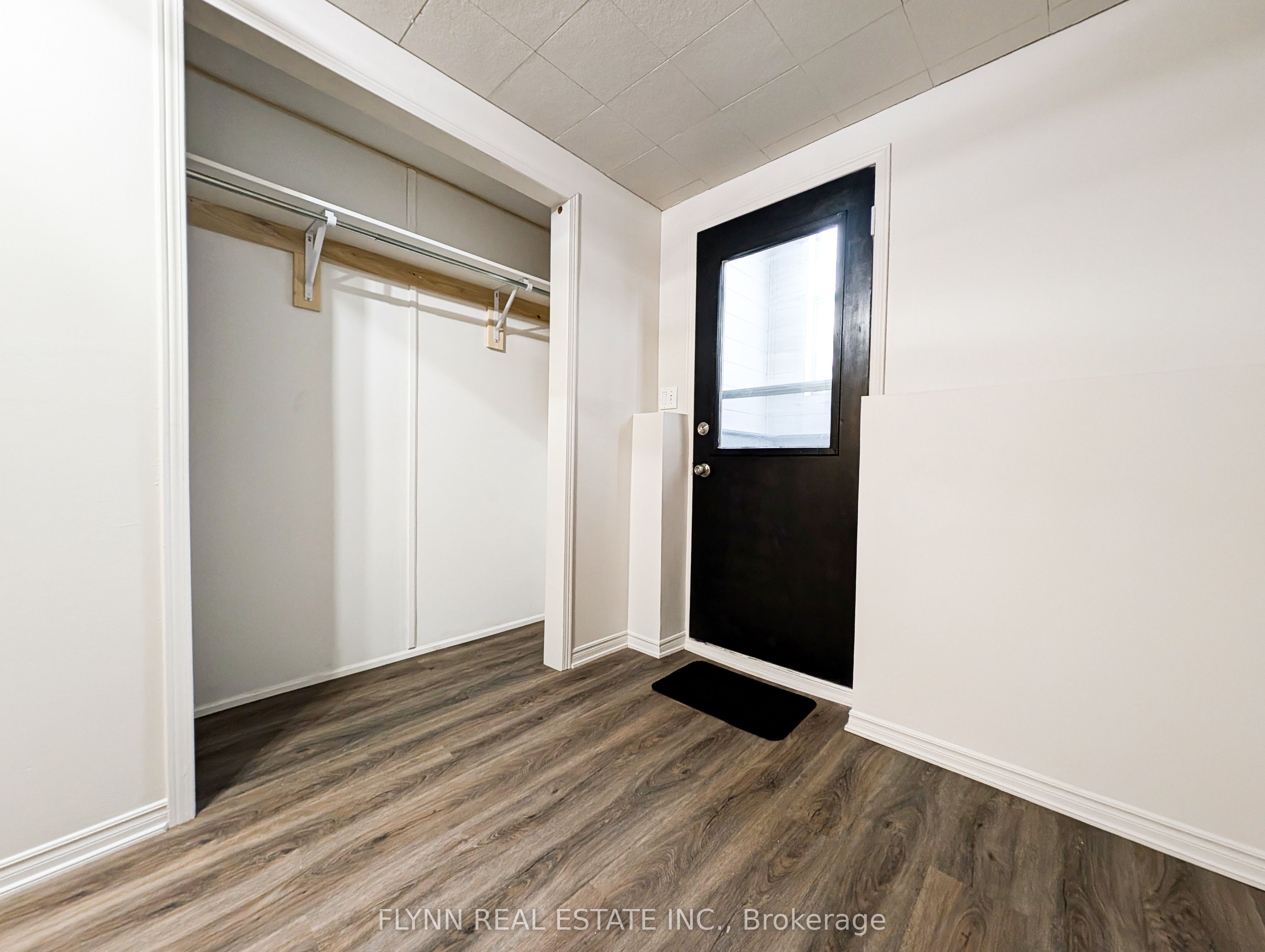 164 WINDSOR Street 2, Welland, ON L3C 6T6 photo 3