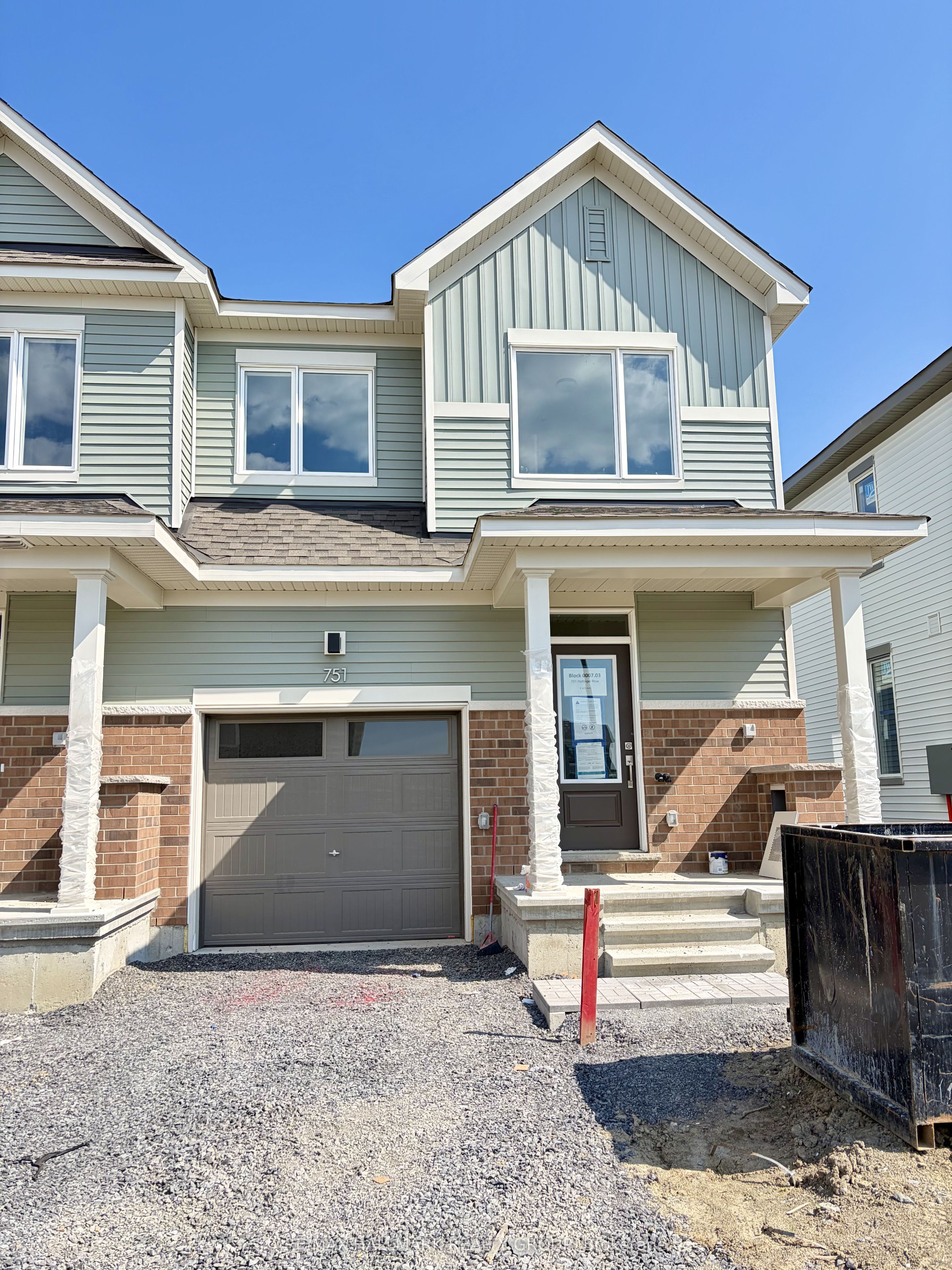 751 Haflinger Row, Stittsville - Munster - Richmond, ON K0A 2Z0 photo 2
