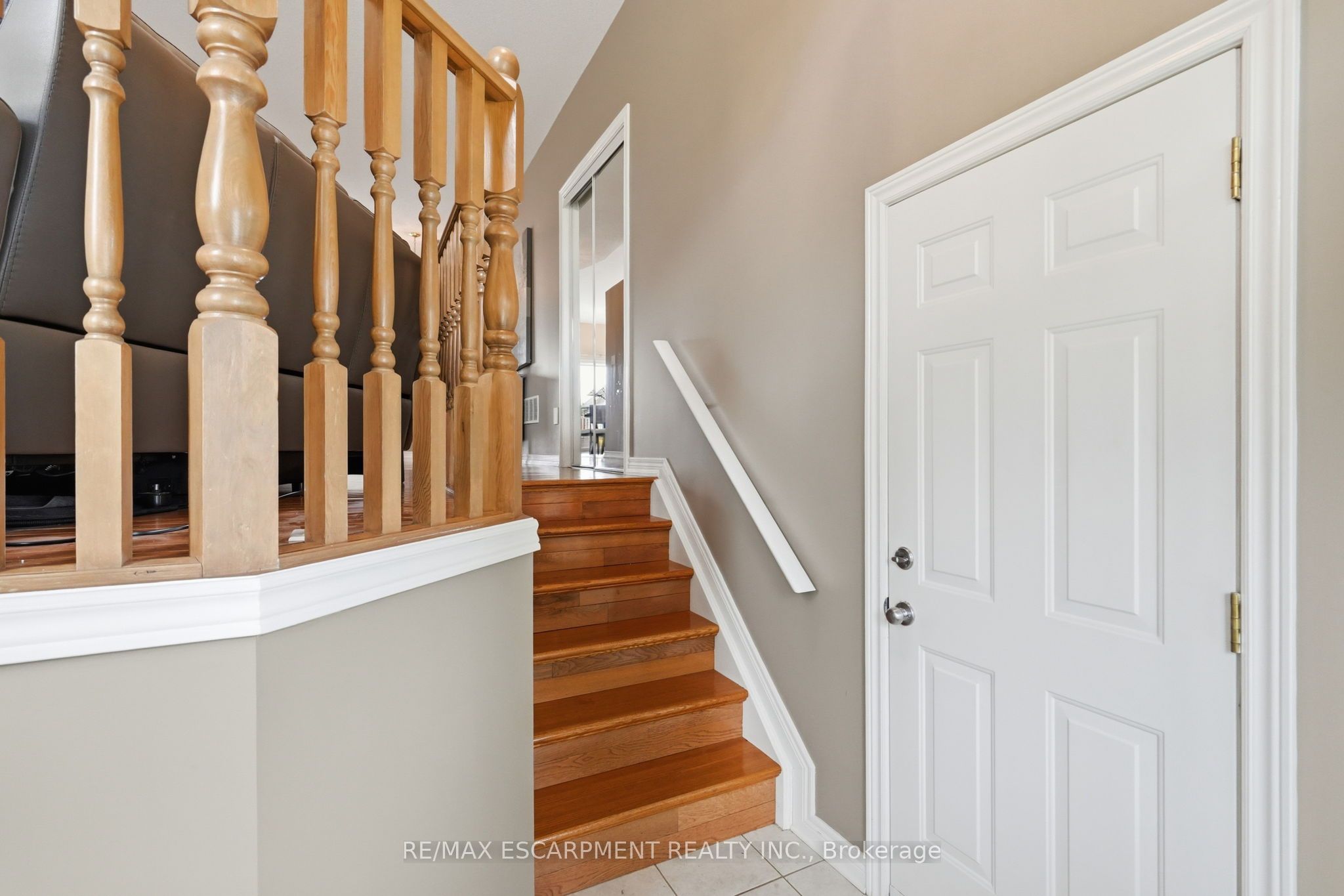 4869 Cherrywood Drive, Lincoln, ON L3J 0G3 photo 4