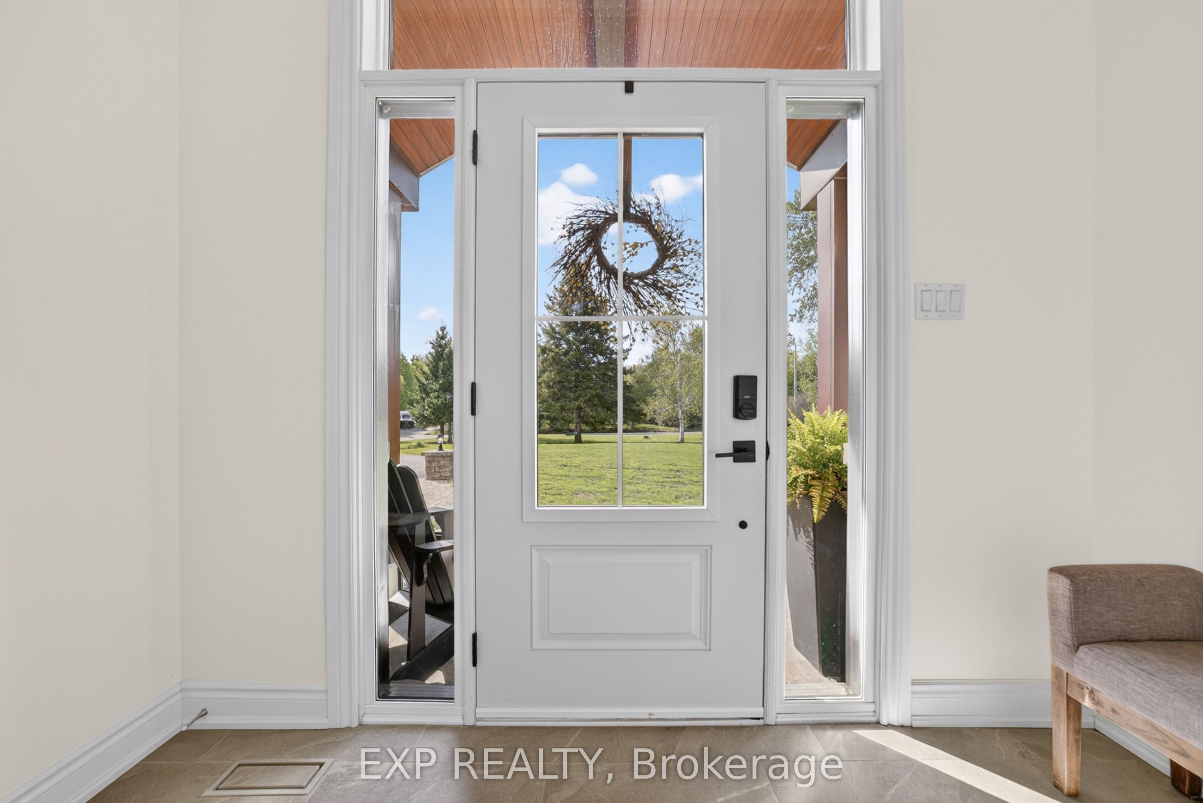 124 Wilbert Cox Drive, Carp - Huntley Ward, ON K0A 1L0 photo 4