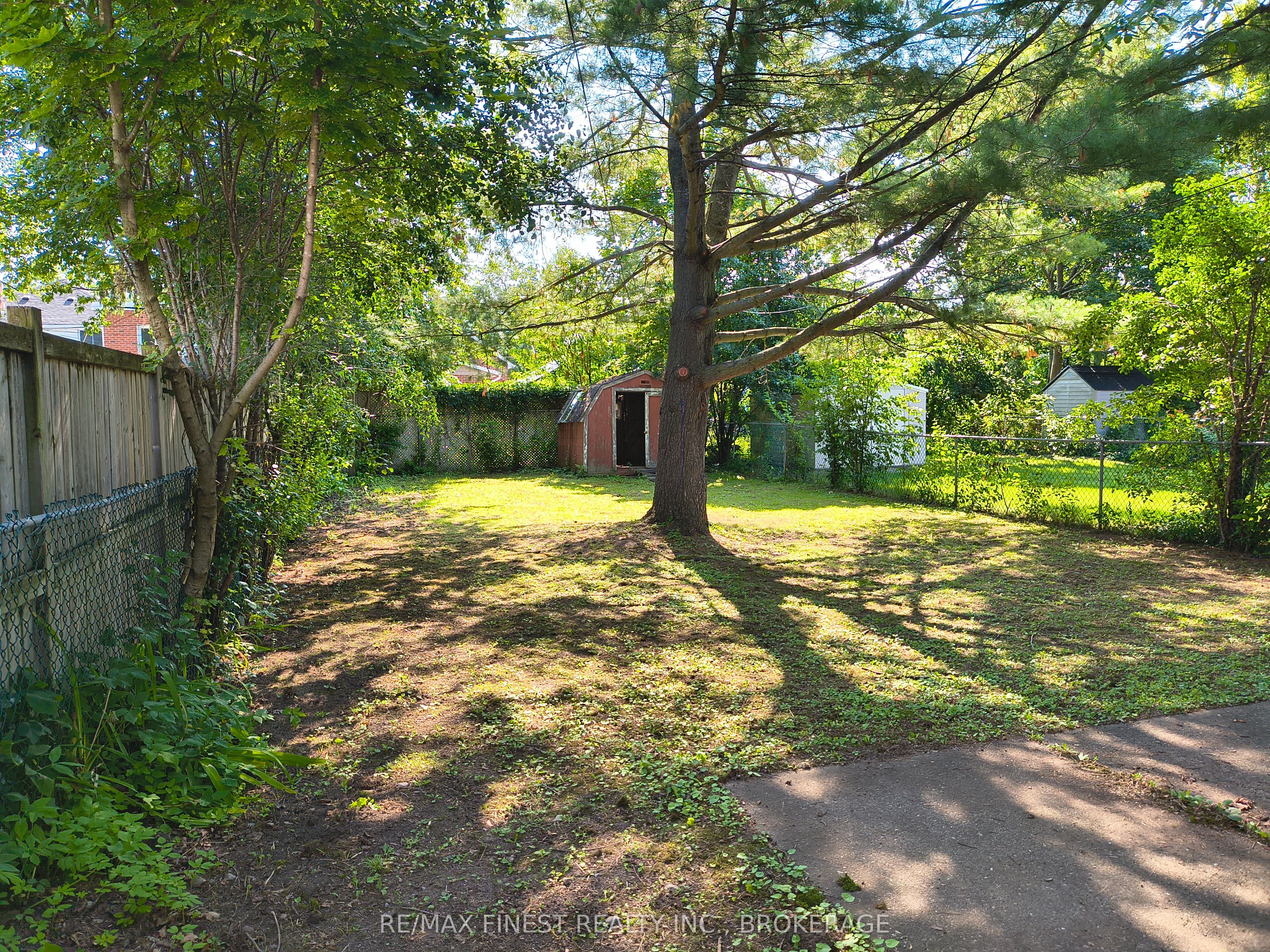 309 College Street, Kingston, ON K7L 4M3 photo 2