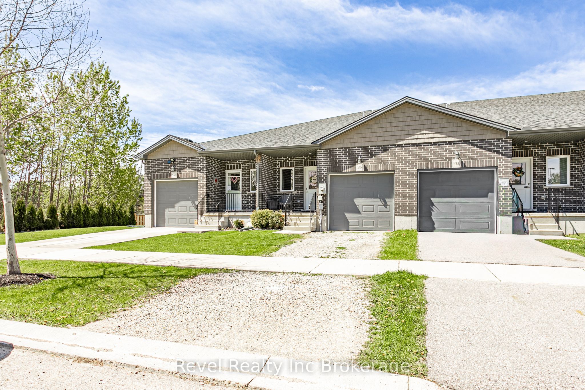 538 Lampman Place, Woodstock, ON N4S 8L6 photo 2