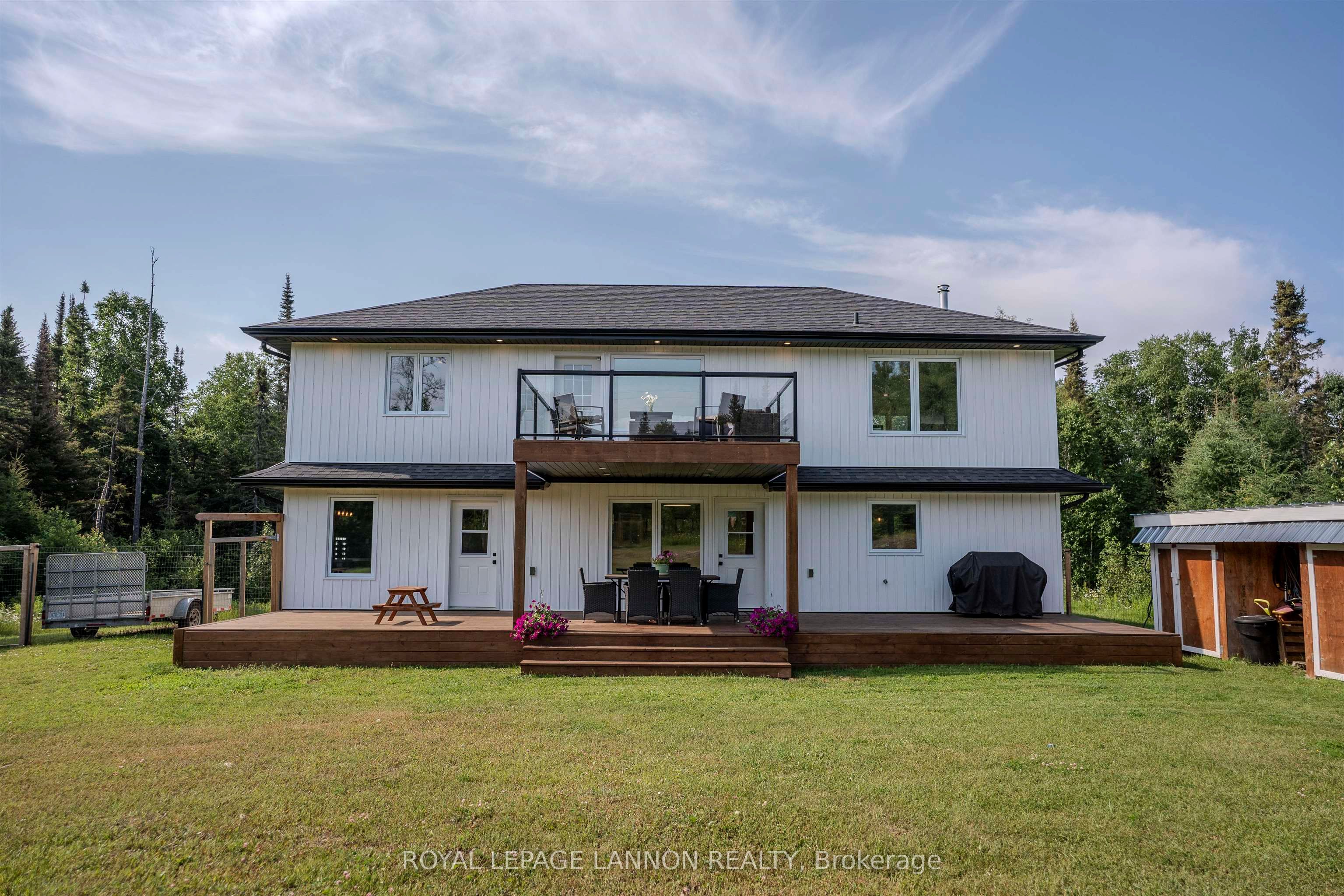 1204 Lakeshore Drive, Shuniah, ON P7A 0S4 photo 2