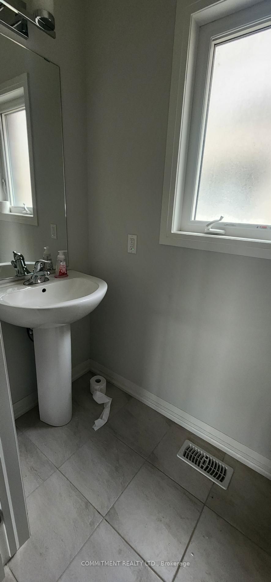 47 Samuel Avenue, Pelham, ON L3E 0G9 photo 5