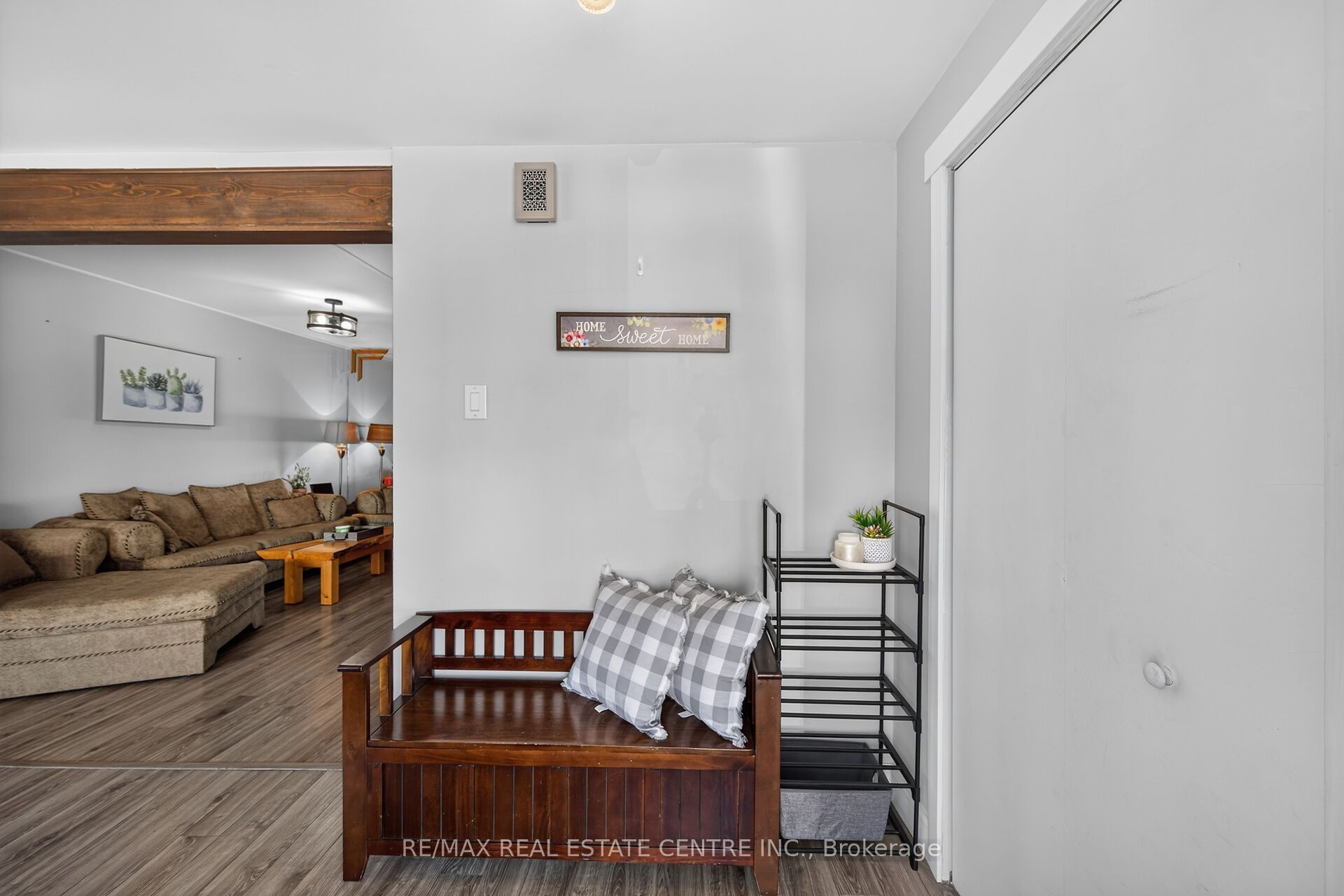 220 Paling Avenue, Hamilton, ON L8H 5J7 photo 5