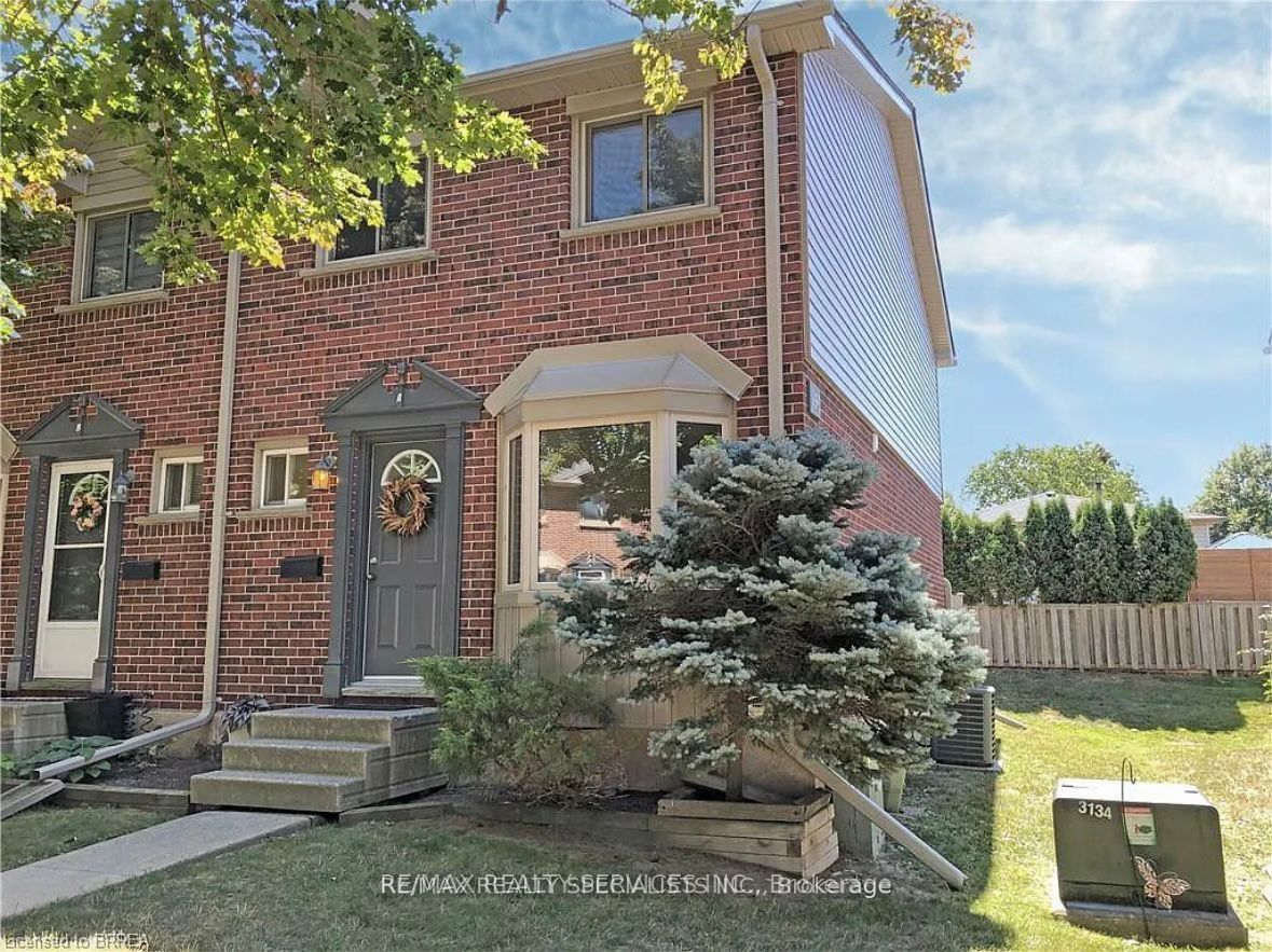 159 Brantwood Park Road 159A, Brantford, ON N3P 1Y1 photo 2