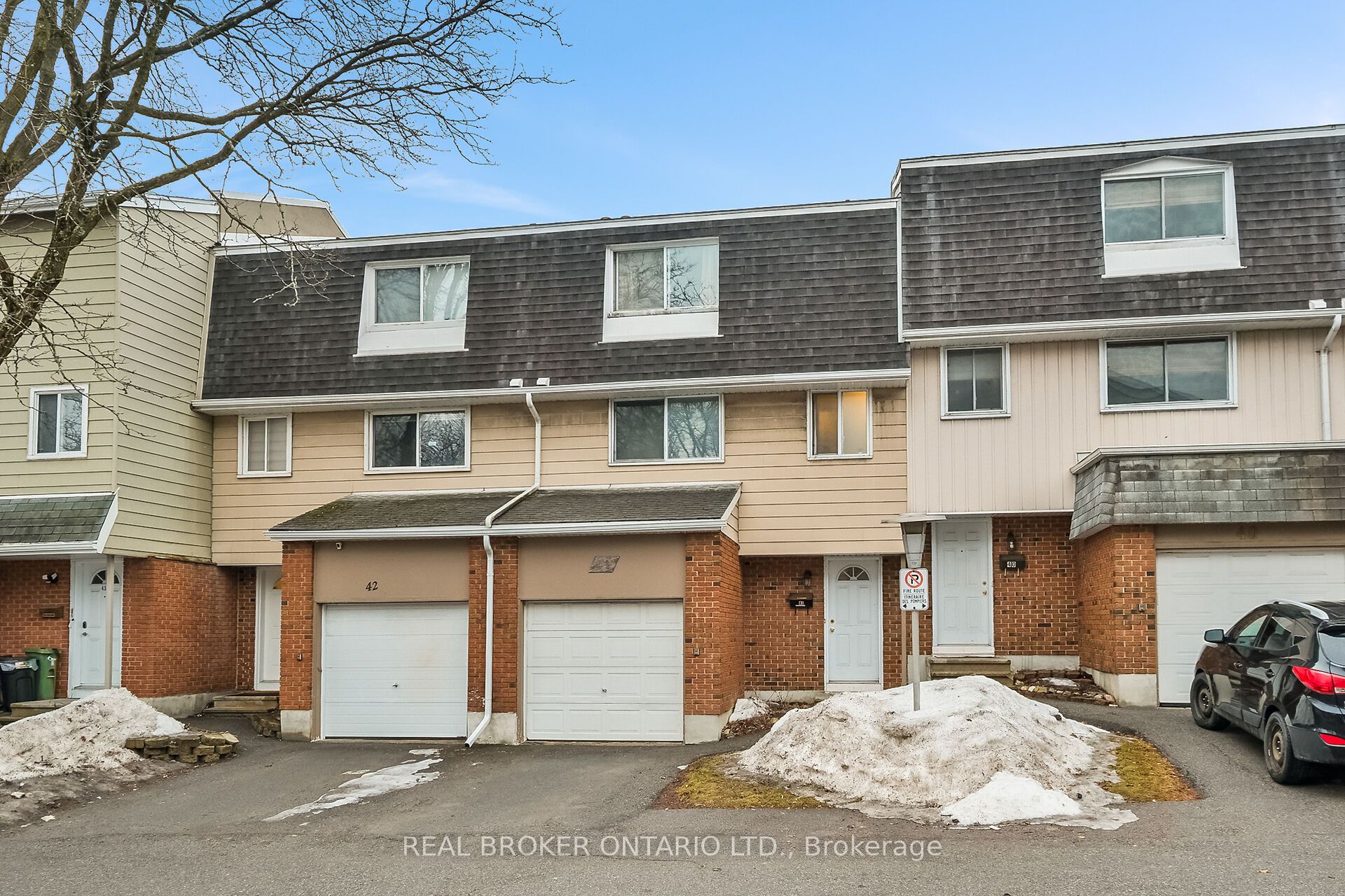 2669 SOUTHVALE Crescent 41, Elmvale Acres and Area, ON K1B 4V2