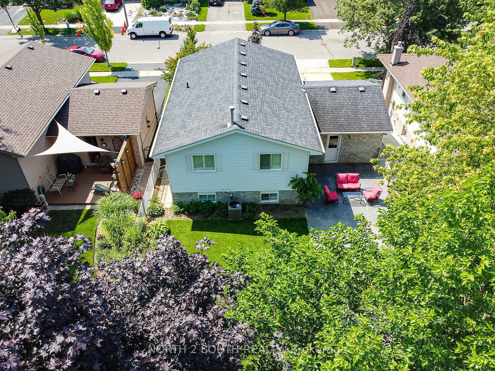 10 Latzer Crescent, Brantford, ON N3V 1C9 photo 5
