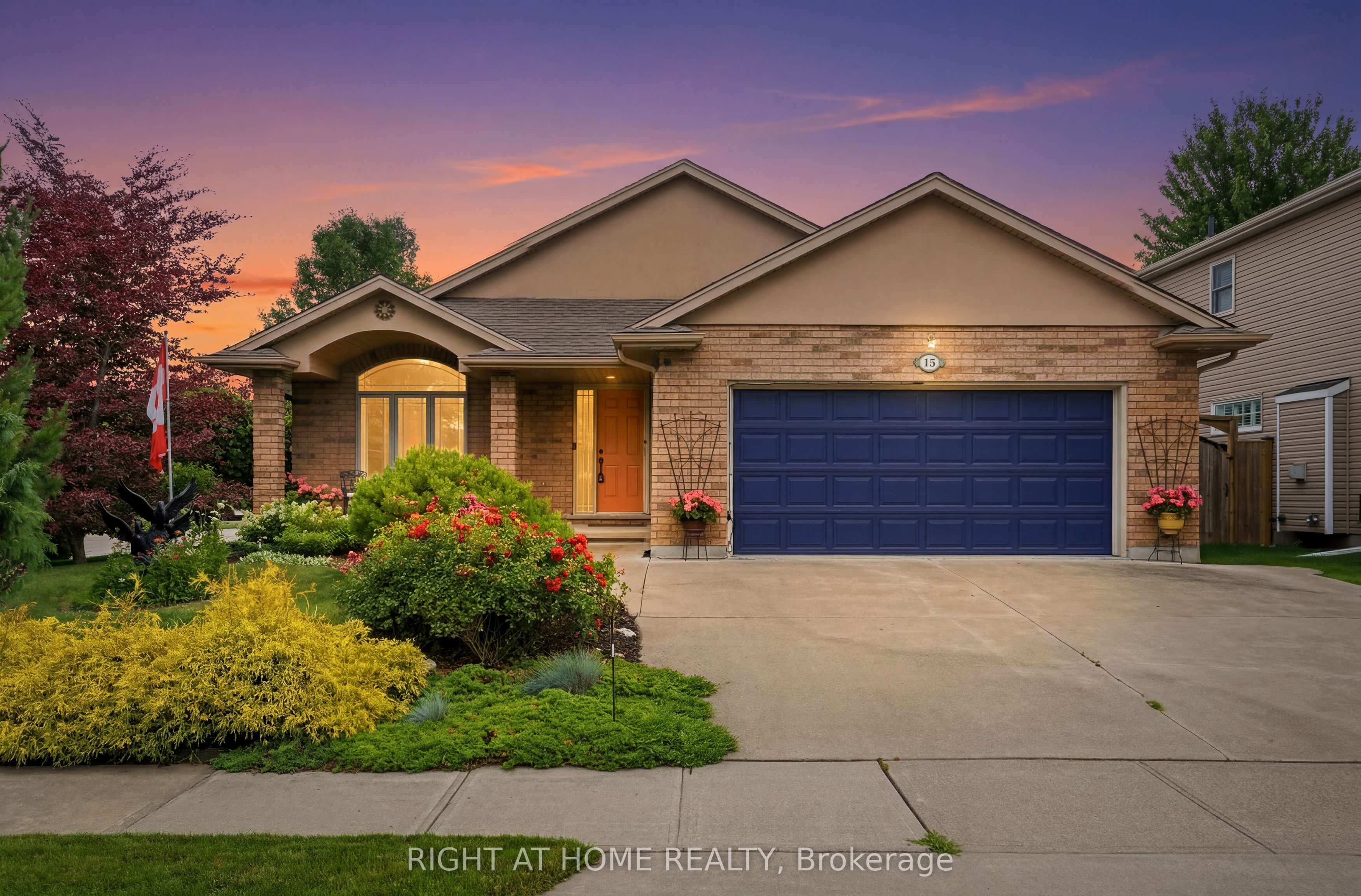 15 Hope Avenue, Niagara-on-the-Lake, ON L0S 1T0 photo 3