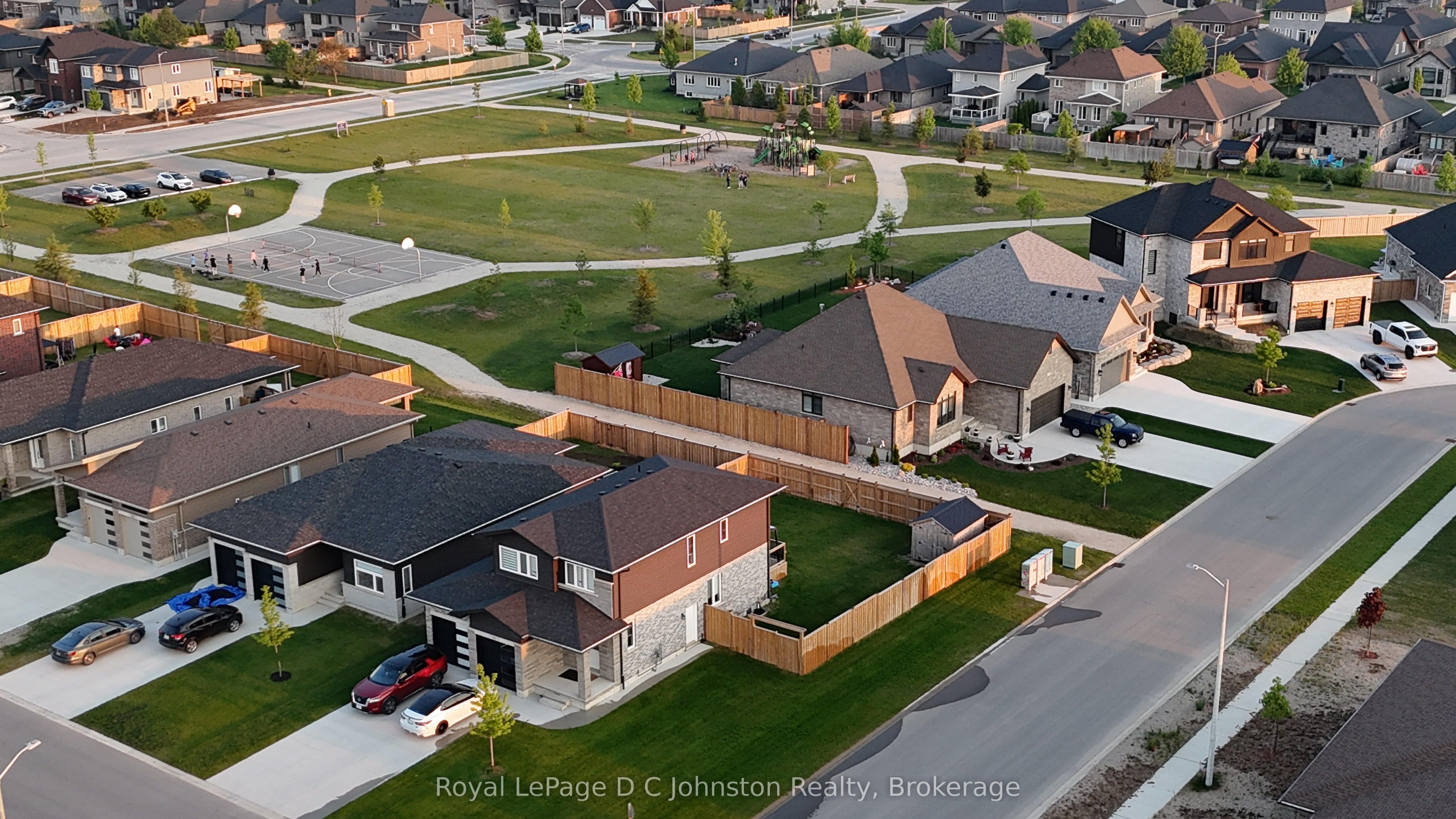 380 Mary Rose Avenue, Saugeen Shores, ON N0H 2C3 photo 3