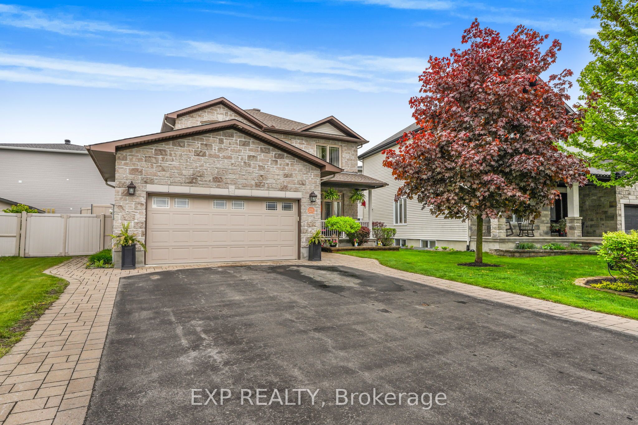 224 Topaze Crescent, Clarence-Rockland, ON K4K 0E4 photo 2