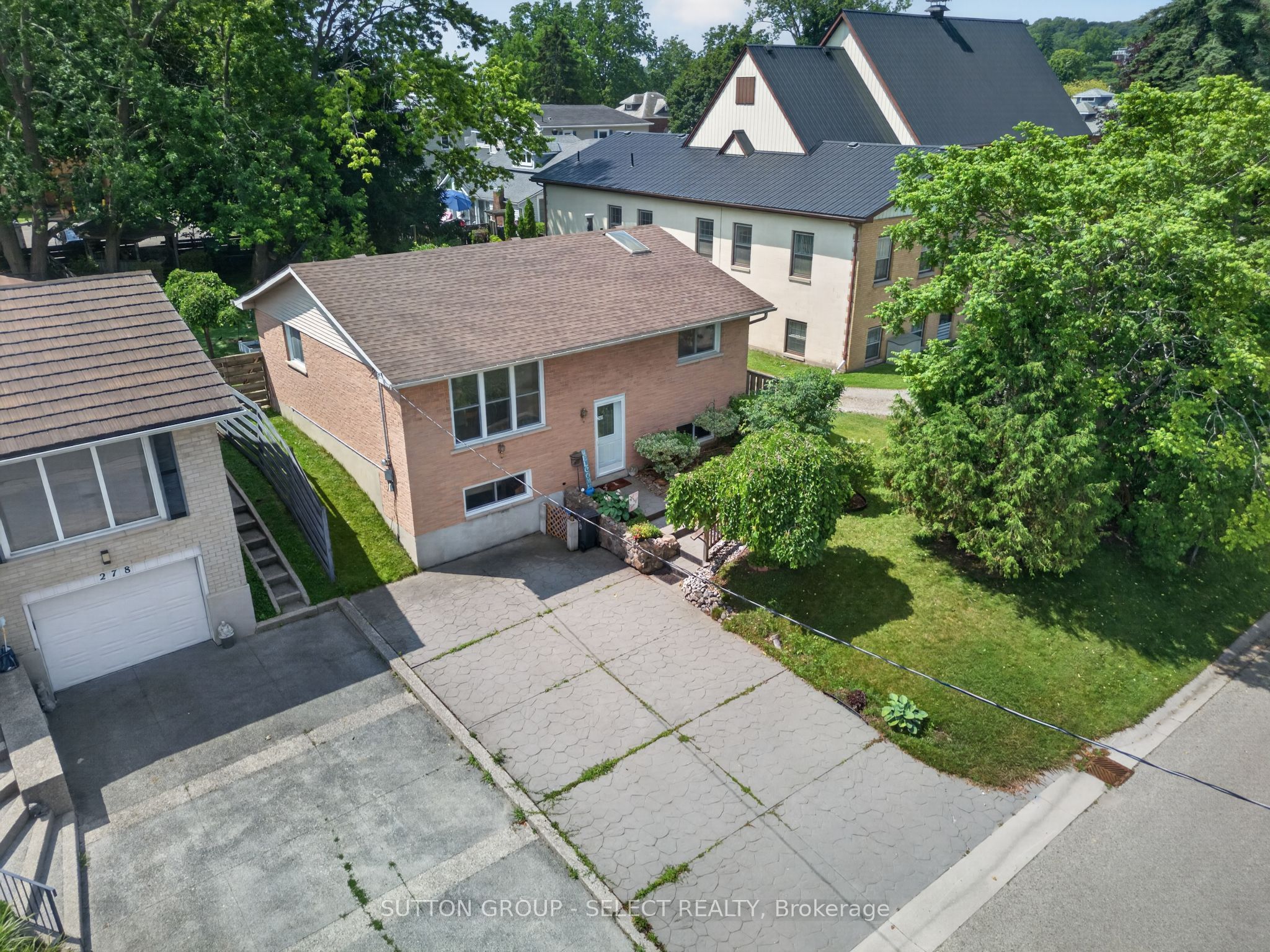 280 Charlotte Street, Central Elgin, ON N5L 1A8 photo 2