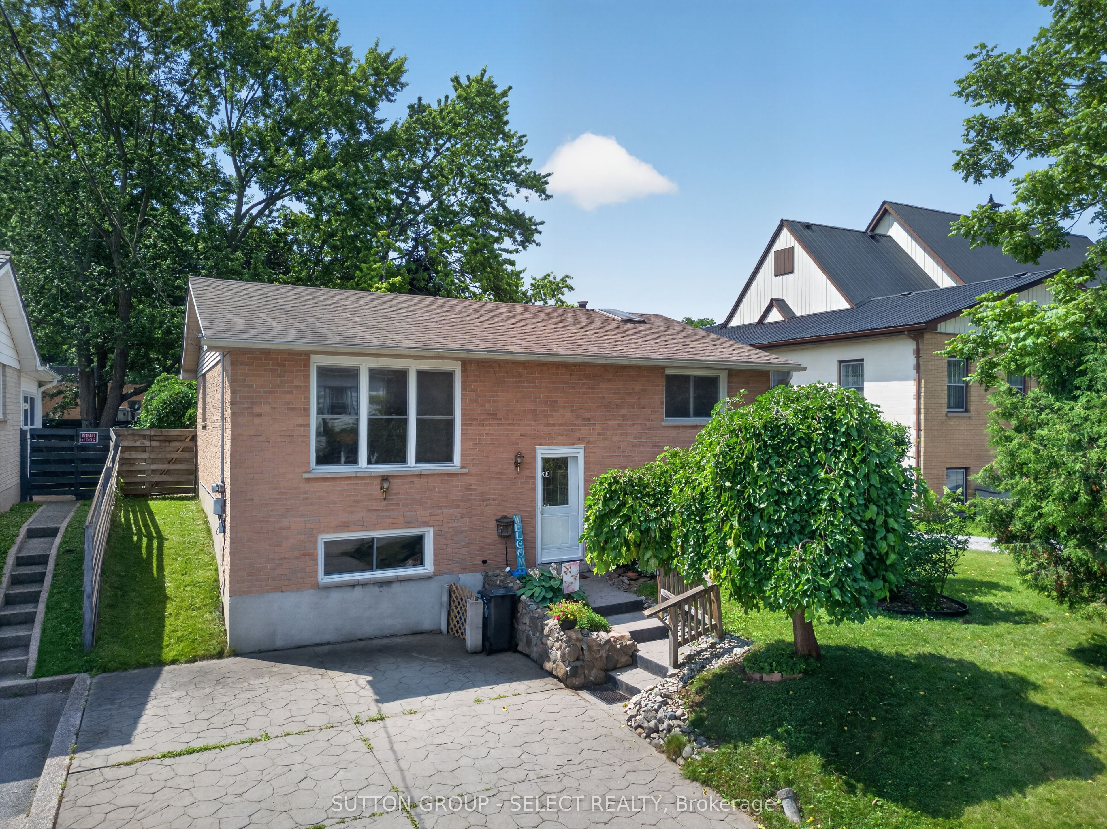 280 Charlotte Street, Central Elgin, ON N5L 1A8 photo 3