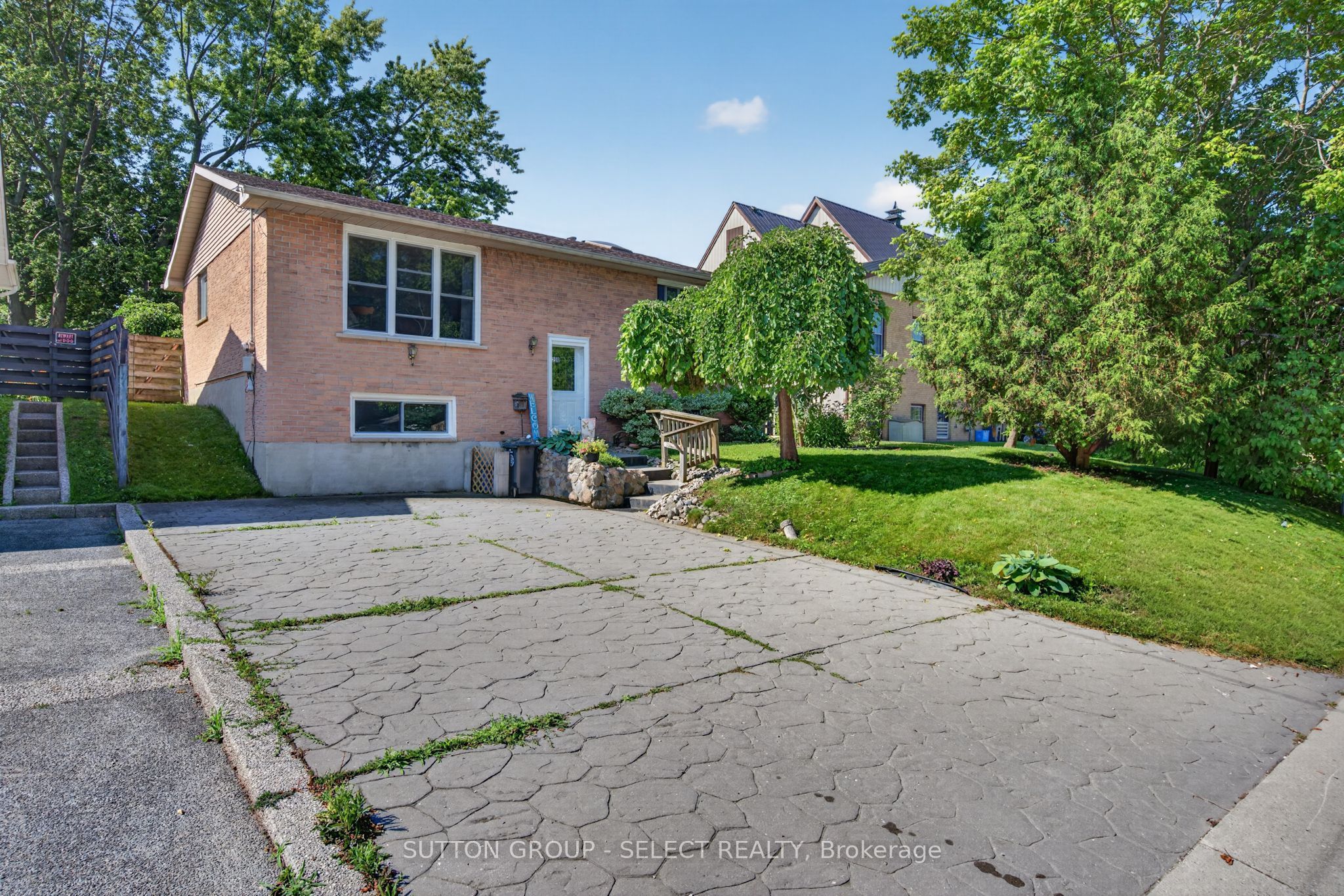 280 Charlotte Street, Central Elgin, ON N5L 1A8 photo 4