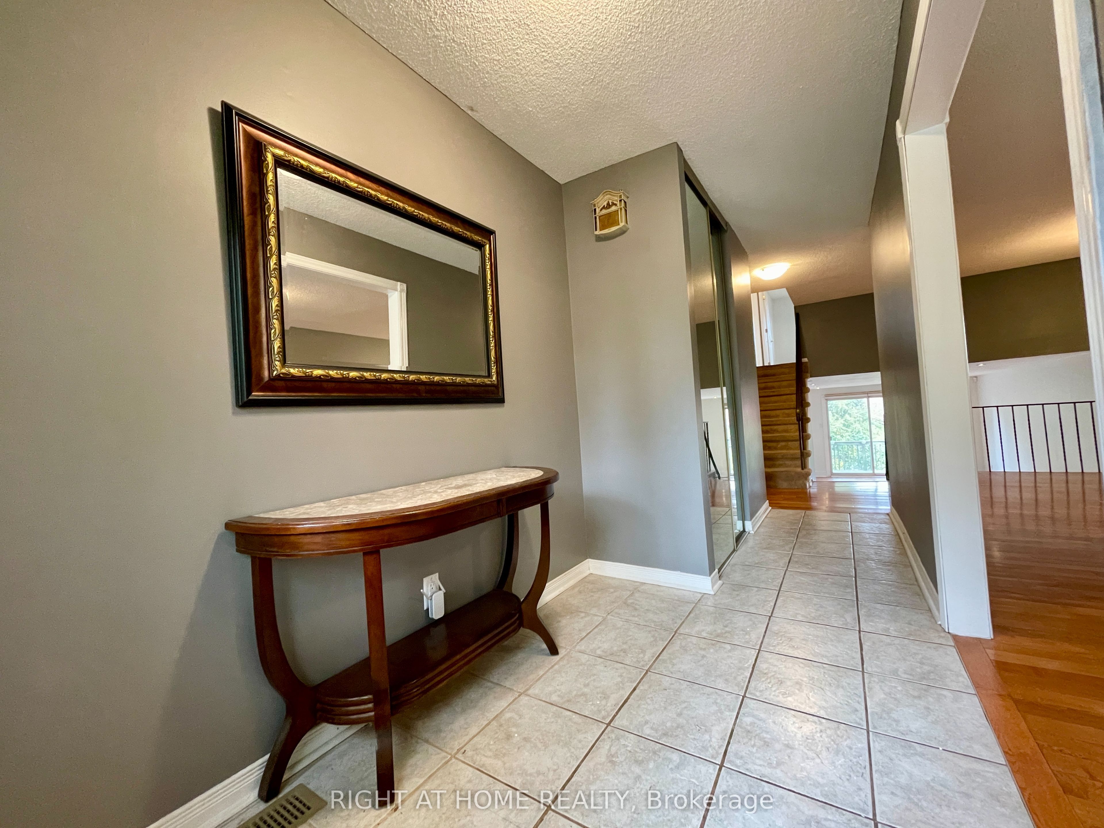 183 Autumn Hill Crescent Upper, Kitchener, ON N2N 1K9 photo 4