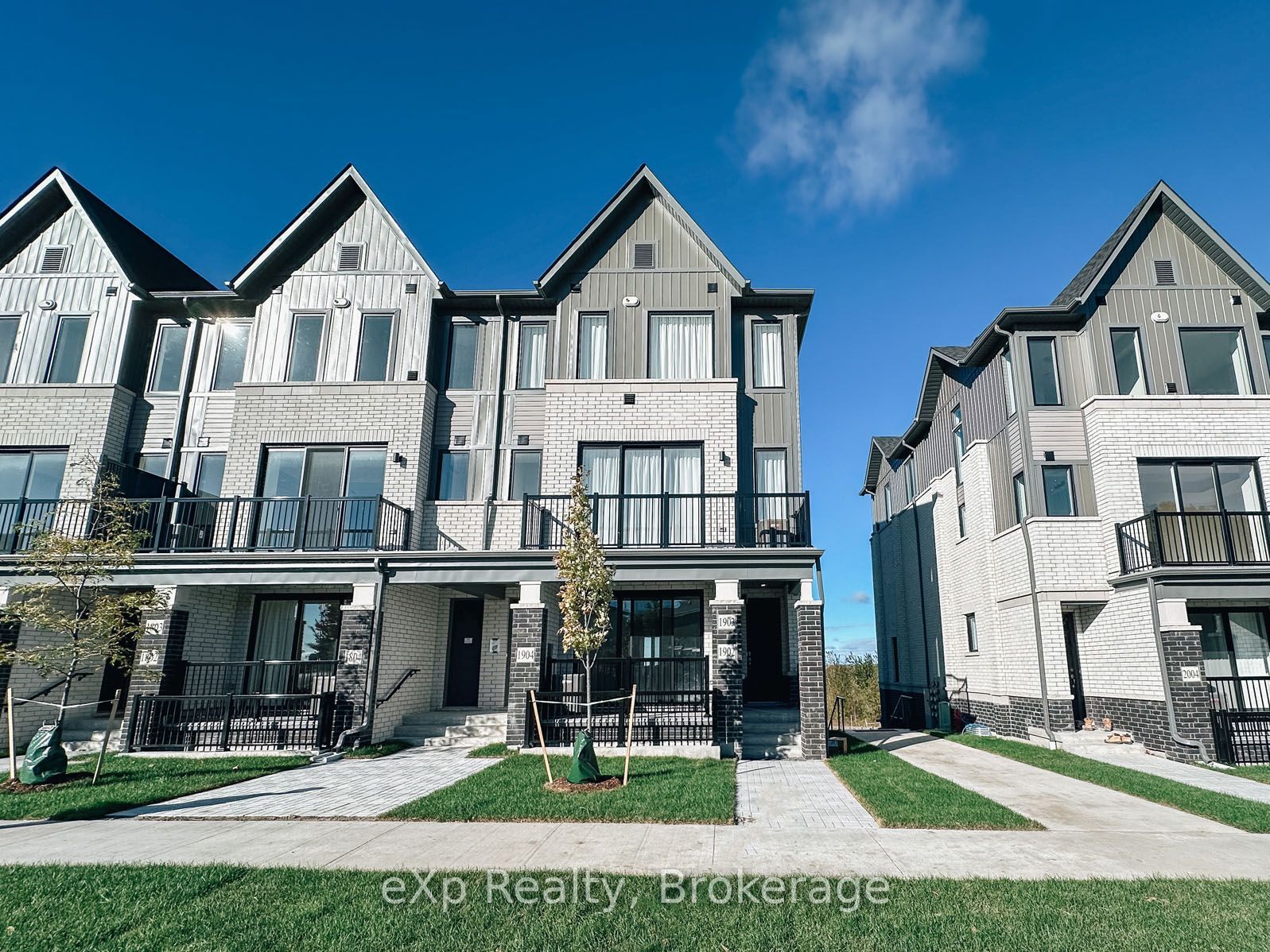 160 Densmore Road 1903, Cobourg, ON K9A 0X8