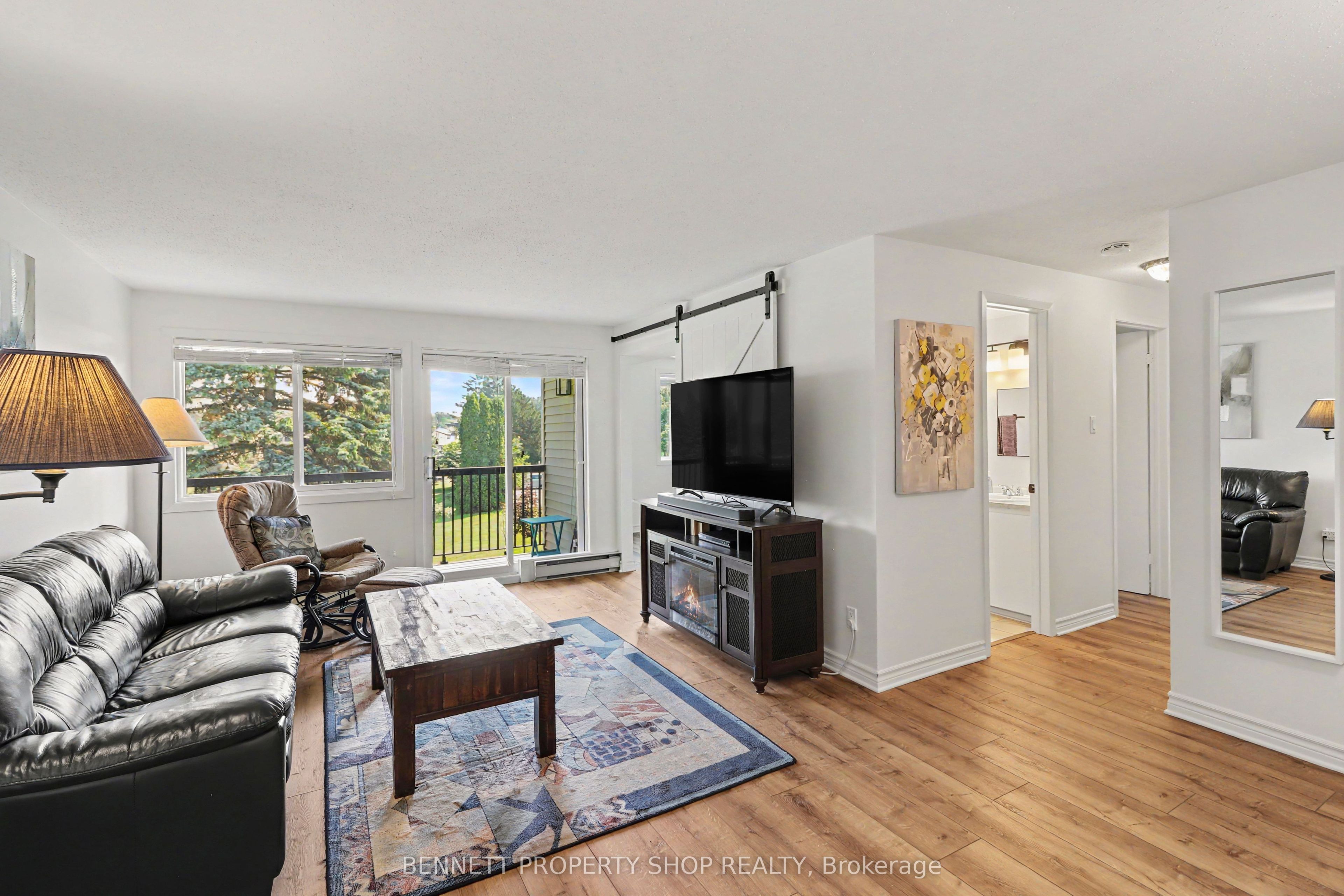 6470 Bilberry Drive 307, Orleans - Convent Glen and Area, ON K1C 4P1 photo 3