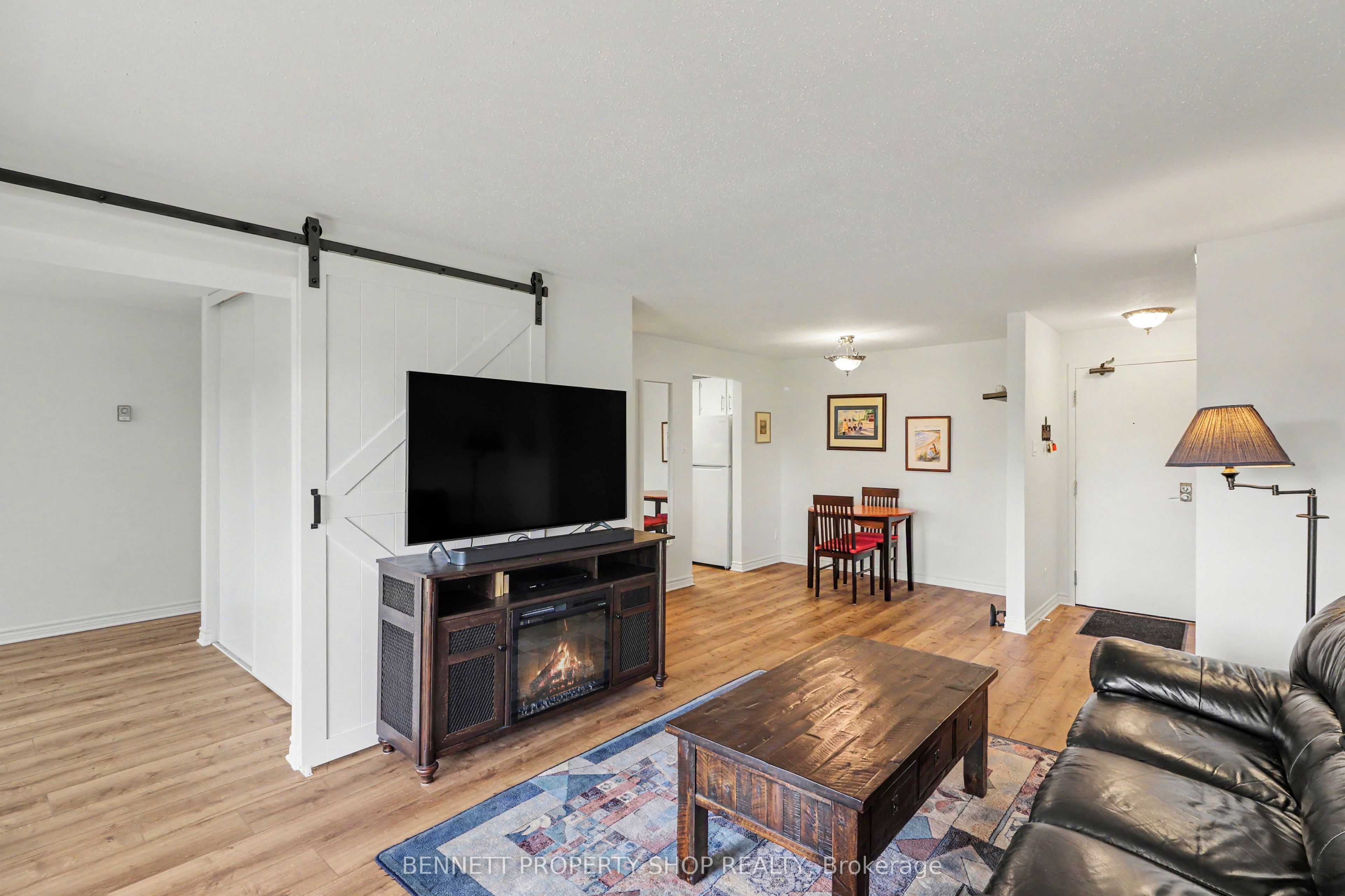 6470 Bilberry Drive 307, Orleans - Convent Glen and Area, ON K1C 4P1 photo 4