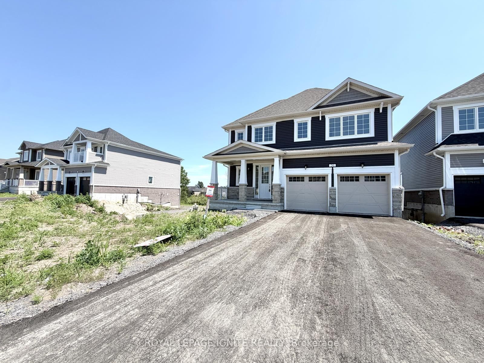 21 Royal Oak Crescent, Loyalist, ON K0H 1G0 photo 3