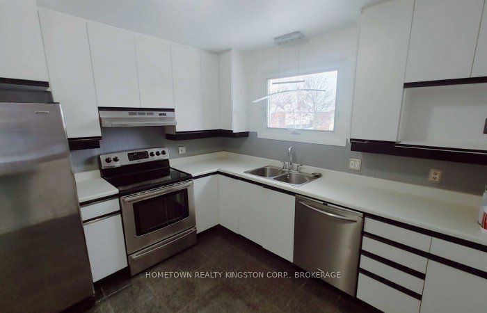 580 Gavin Court 1, Kingston, ON K7M 8B3 photo 4