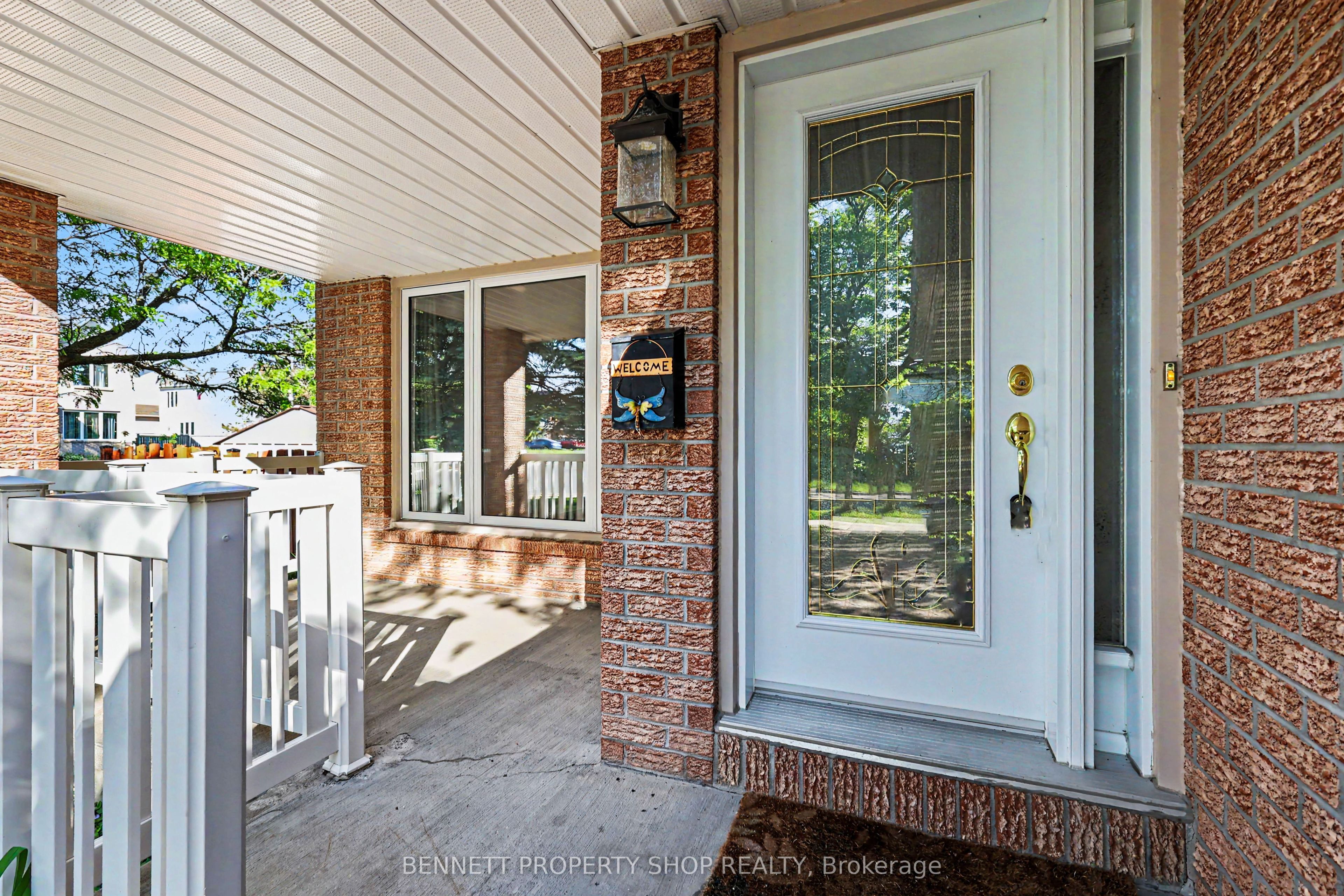 82 Emerald Meadows Drive, Kanata, ON K2M 2L6 photo 3