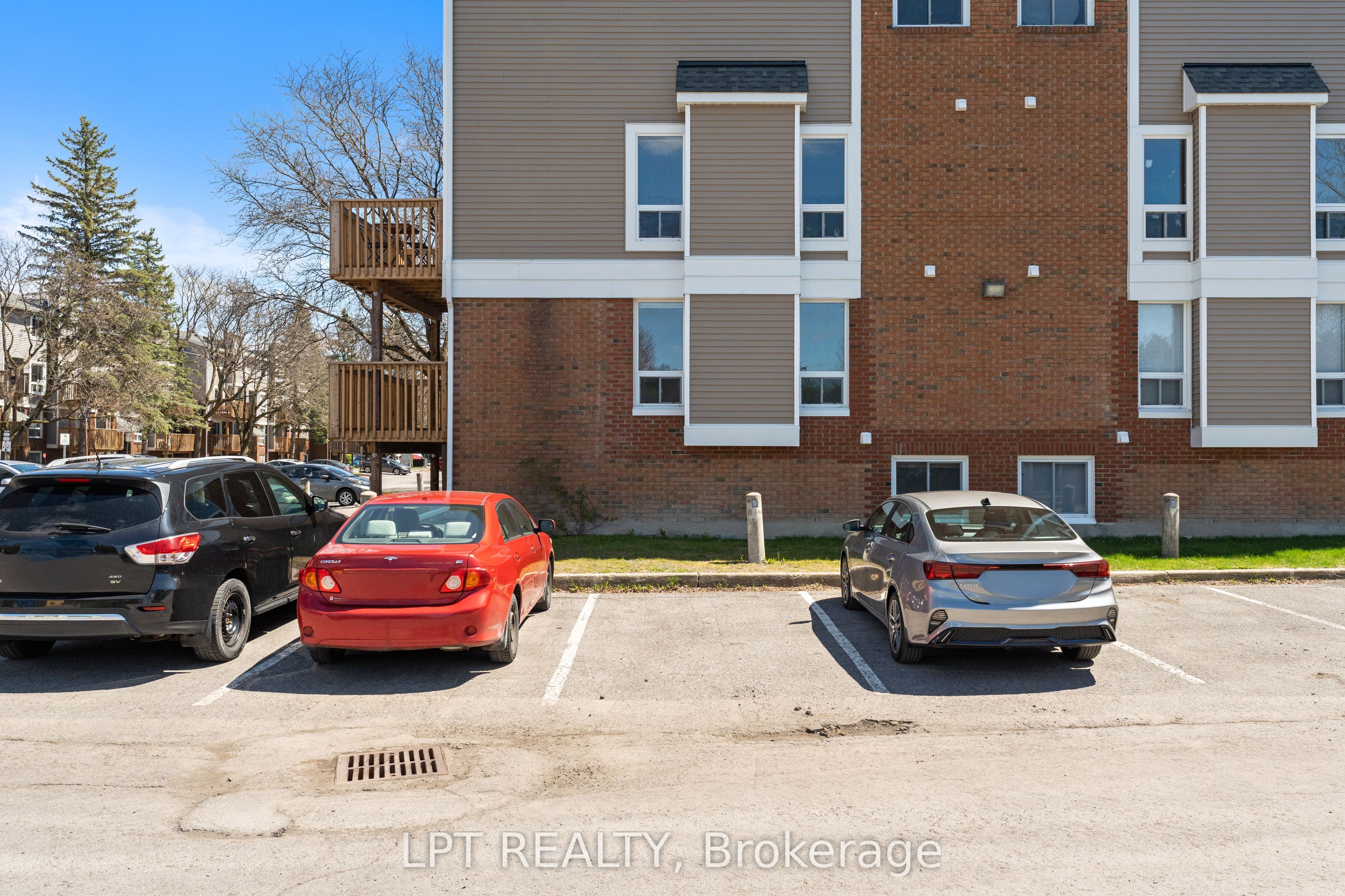 260 Fenerty Court 4, Kanata, ON K2L 3A7 photo 5