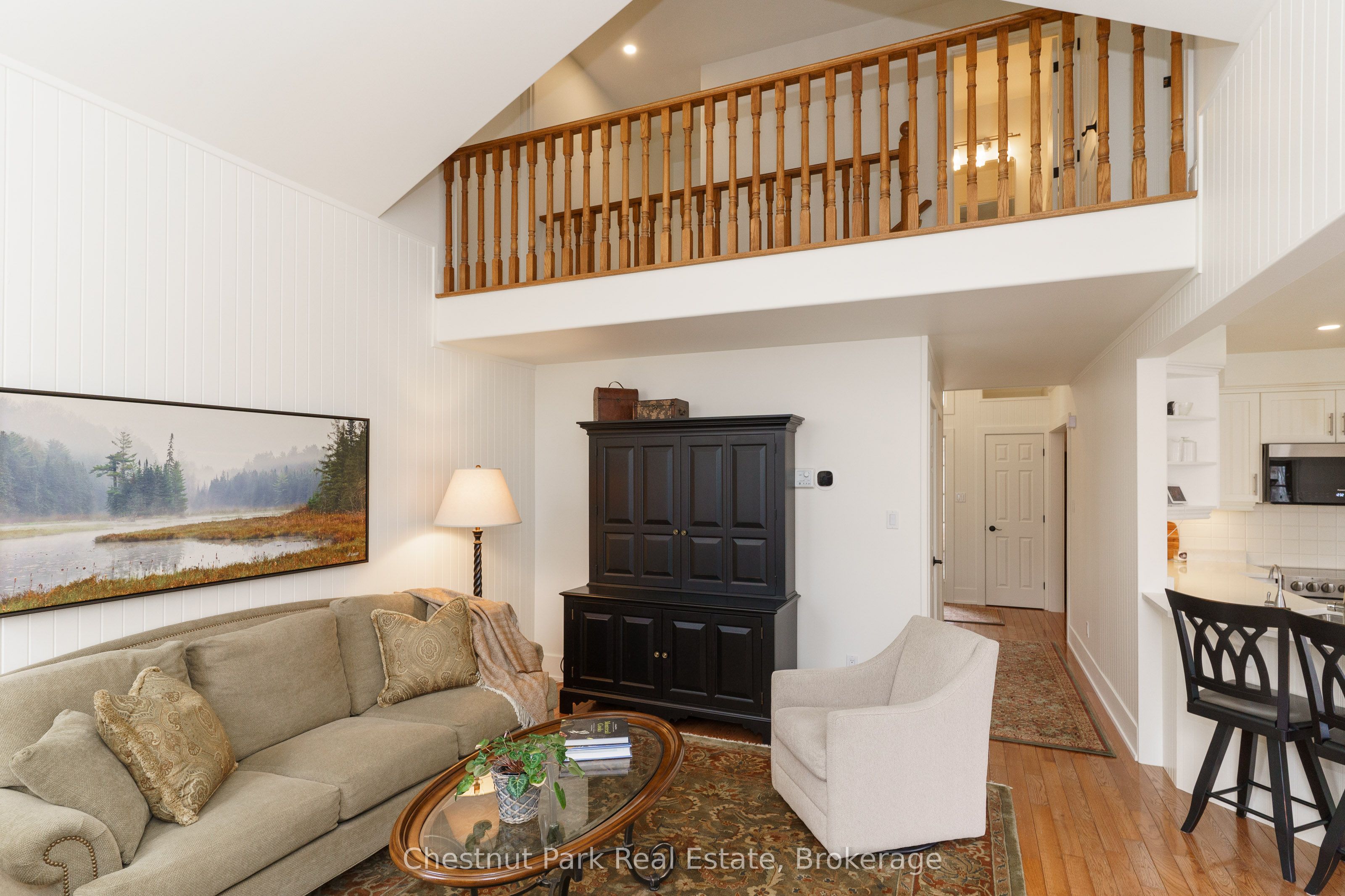 48 ESTATE Drive, Muskoka Lakes, ON P0B 1J0 photo 3