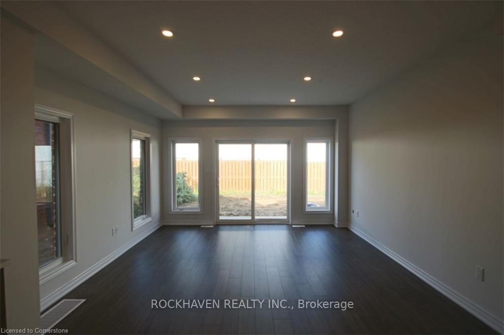 51 Gibson Avenue, Hamilton, ON L8L 6J7 photo 2
