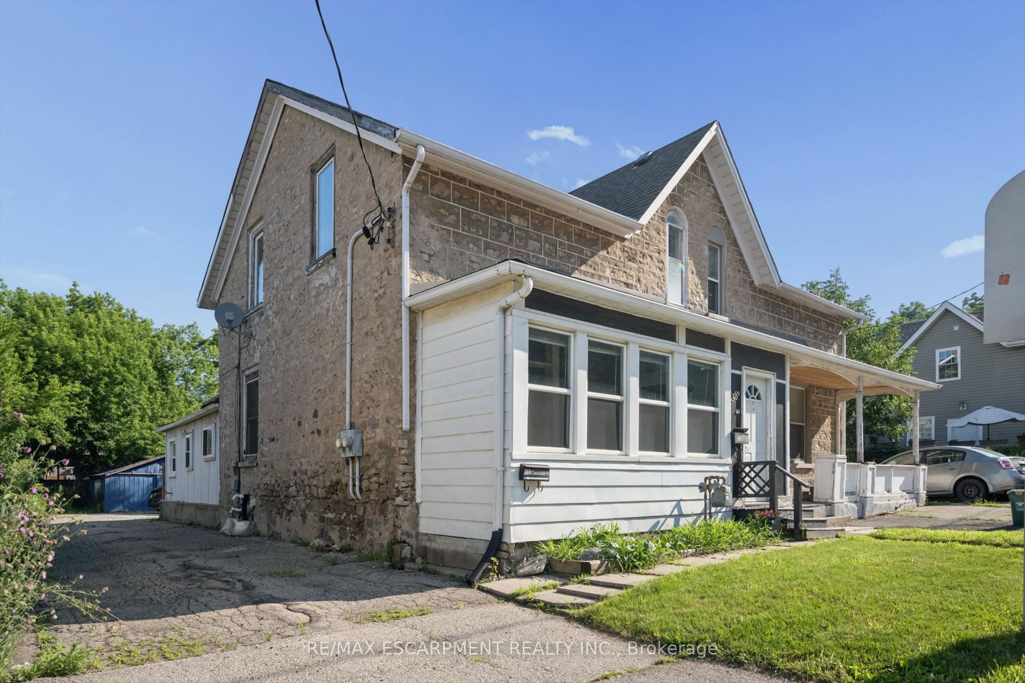 38B Concession Street, Cambridge, ON N1R 2G9 photo 2