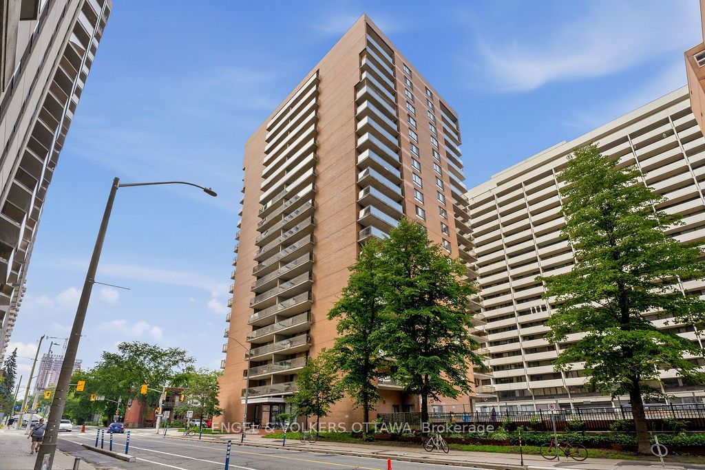 475 Laurier Avenue W 1602, Ottawa Centre, ON K1R 7X1 photo 2
