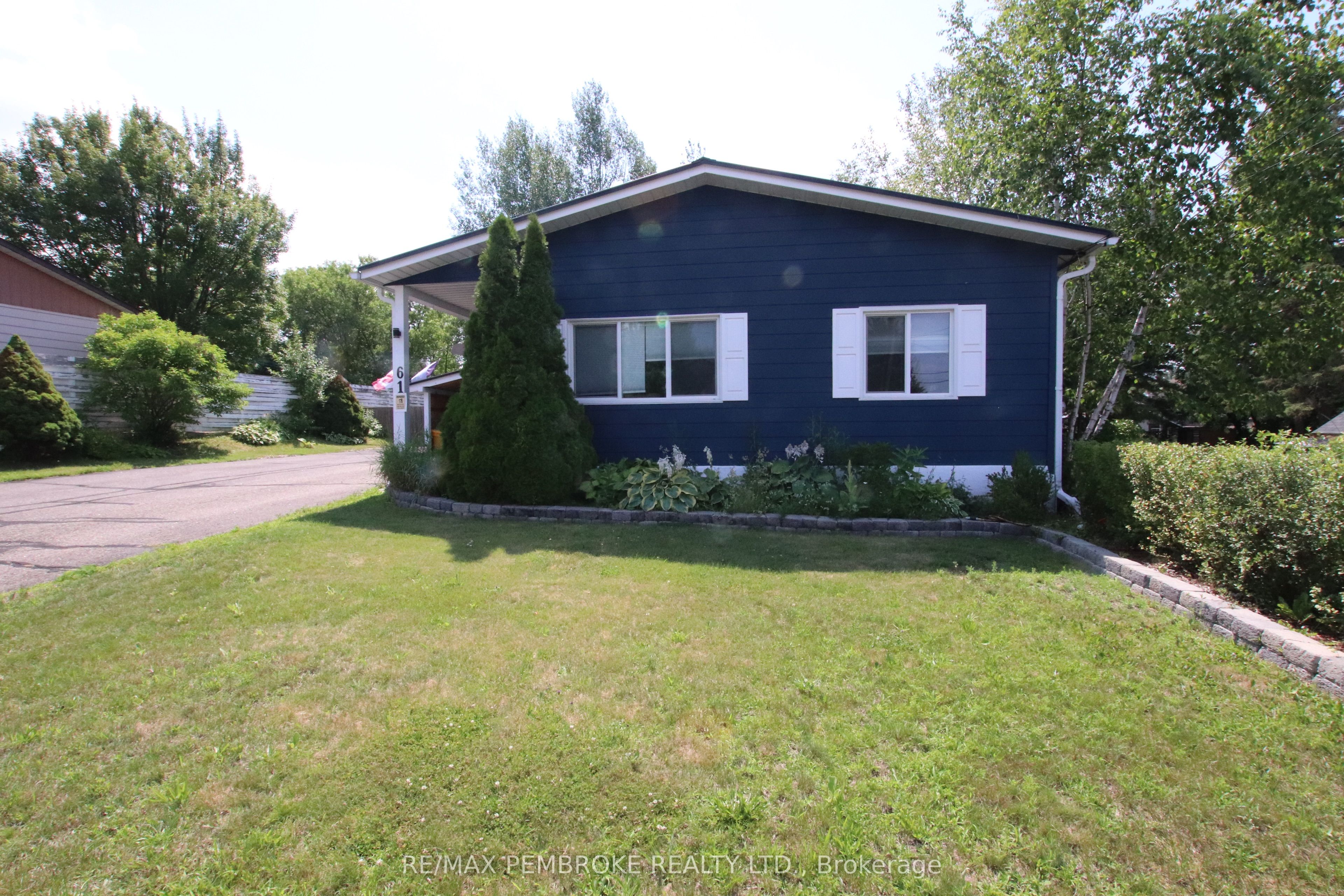 61 DORAN Road, Petawawa, ON K8H 1R3 photo 4