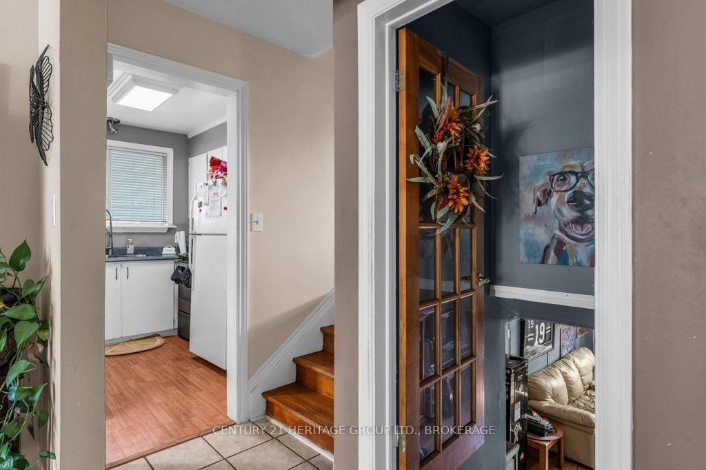 678 Carnaby Street, Kingston, ON K7M 5M7 photo 5