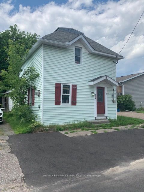 454 Norman Street, Pembroke, ON K8A 4A5