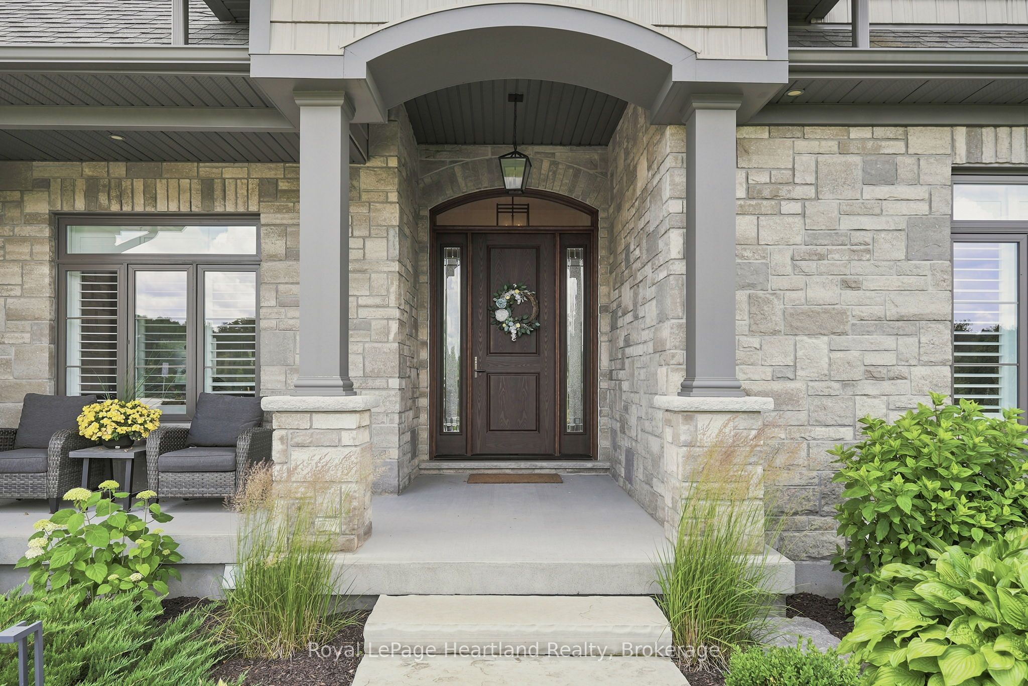 129 Sharron Court, Mapleton, ON N0G 2K0 photo 4