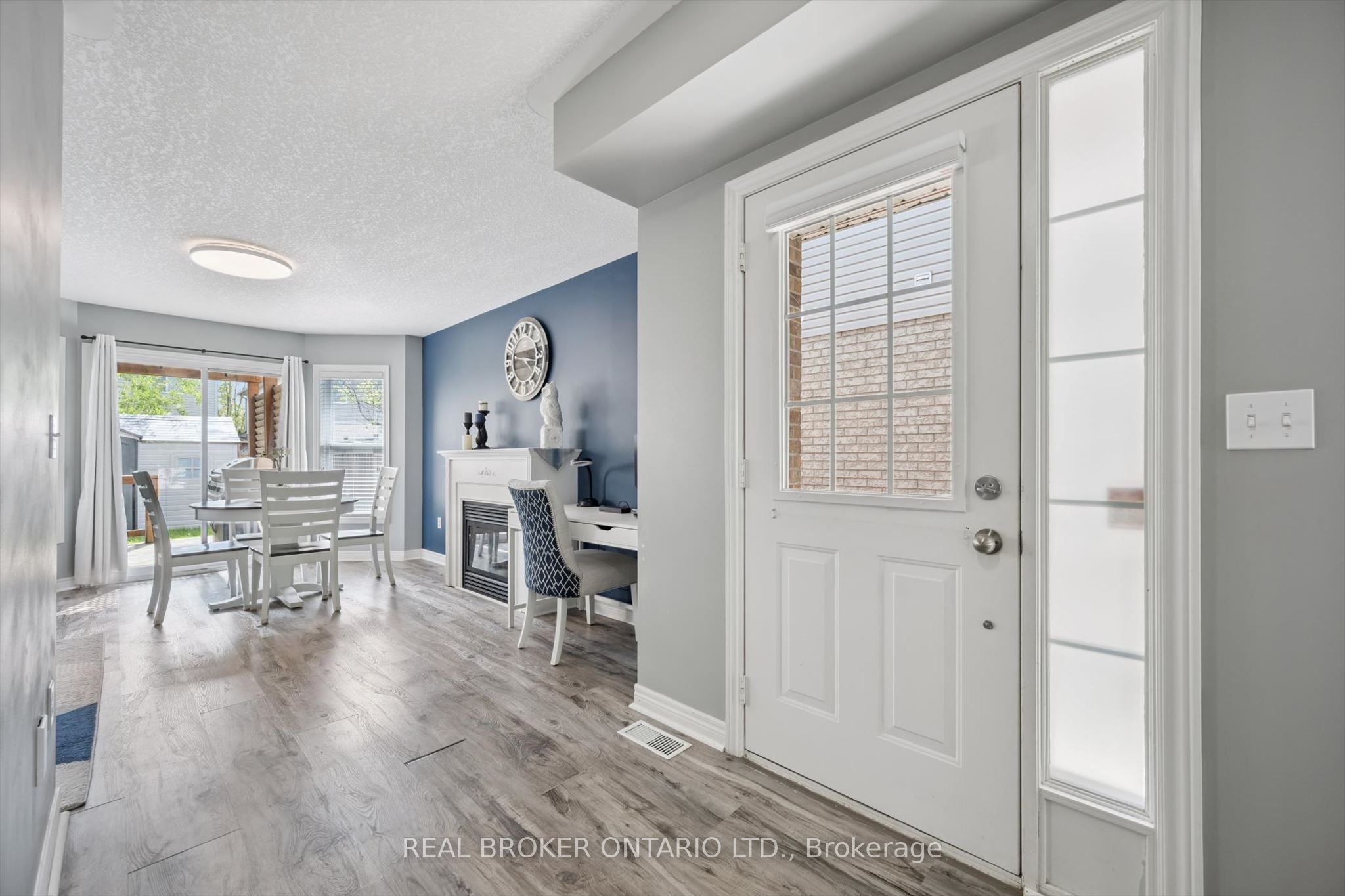 511 Dansbury Drive, Waterloo, ON N2K 4K8 photo 5