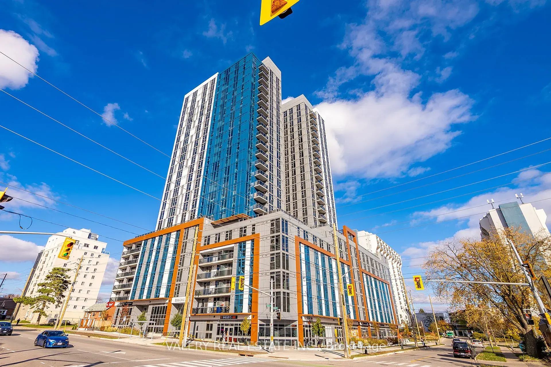 308 King Street N 1210, Waterloo, ON ON N2J 0G4