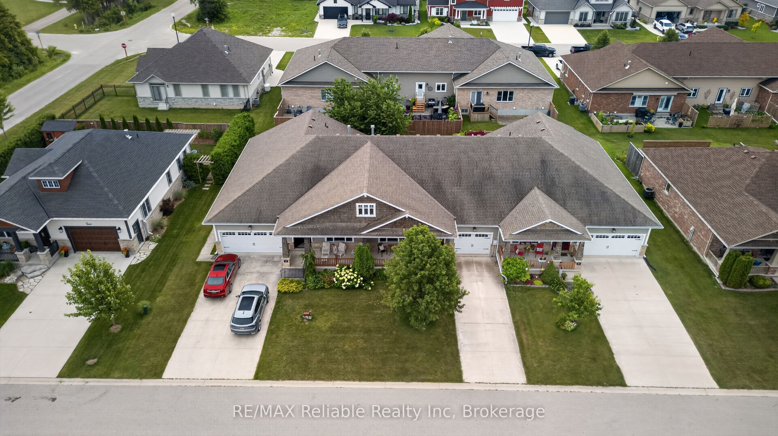 6 Sweet Grass Street, Bluewater, ON N0M 1G0 photo 3