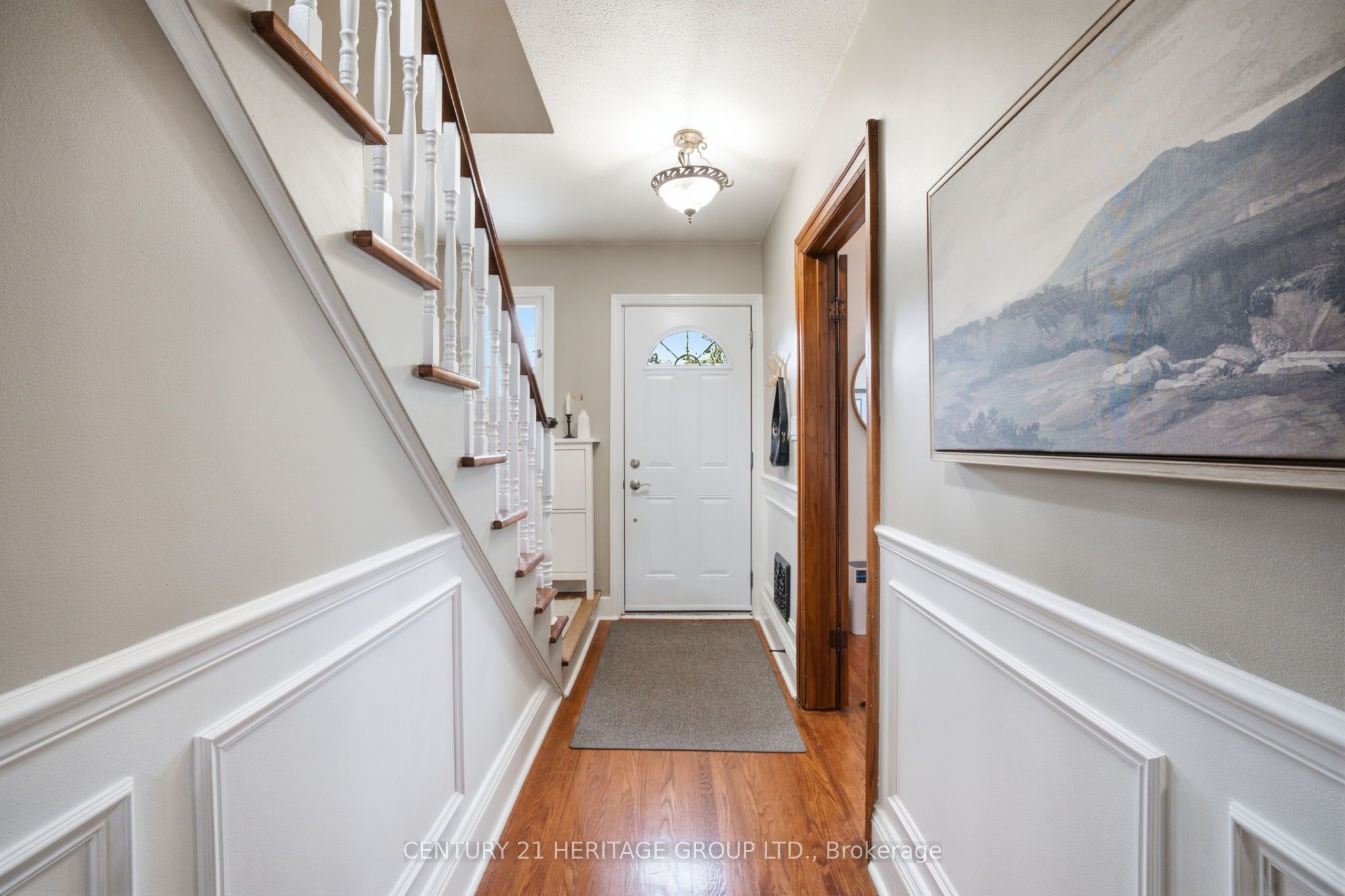 19 East 34th Street, Hamilton, ON L8V 3W2 photo 4