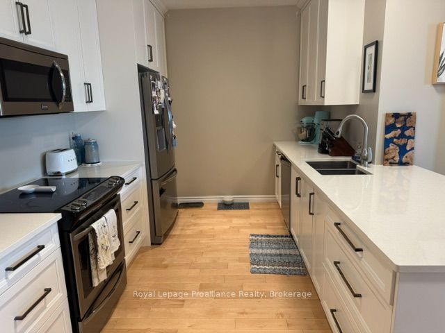 199 Front Street 411, Belleville, ON K8N 5G5