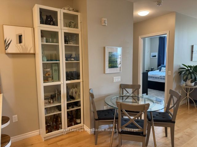 199 Front Street 411, Belleville, ON K8N 5G5 photo 5