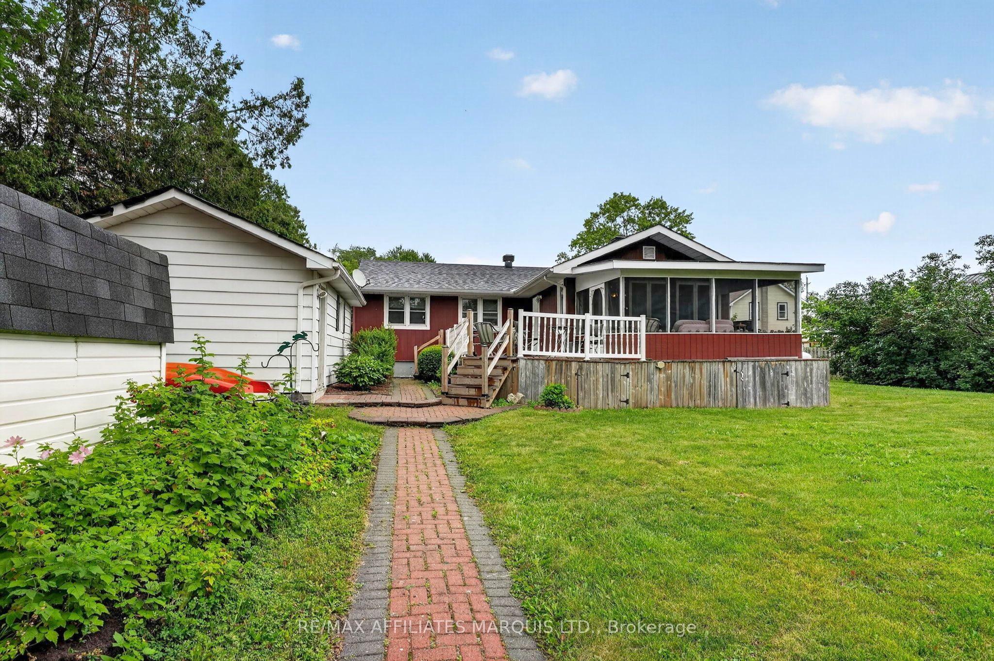 4868 County Rd 20 Road, South Glengarry, ON K0C 1S0
