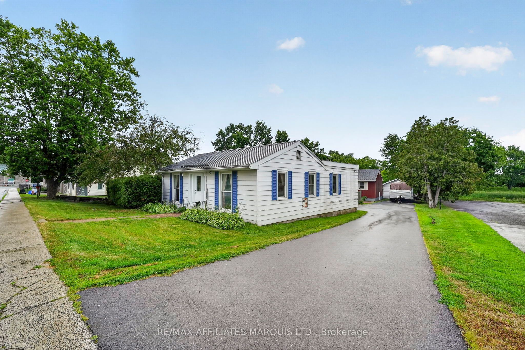 4868 County Rd 20 Road, South Glengarry, ON K0C 1S0 photo 4