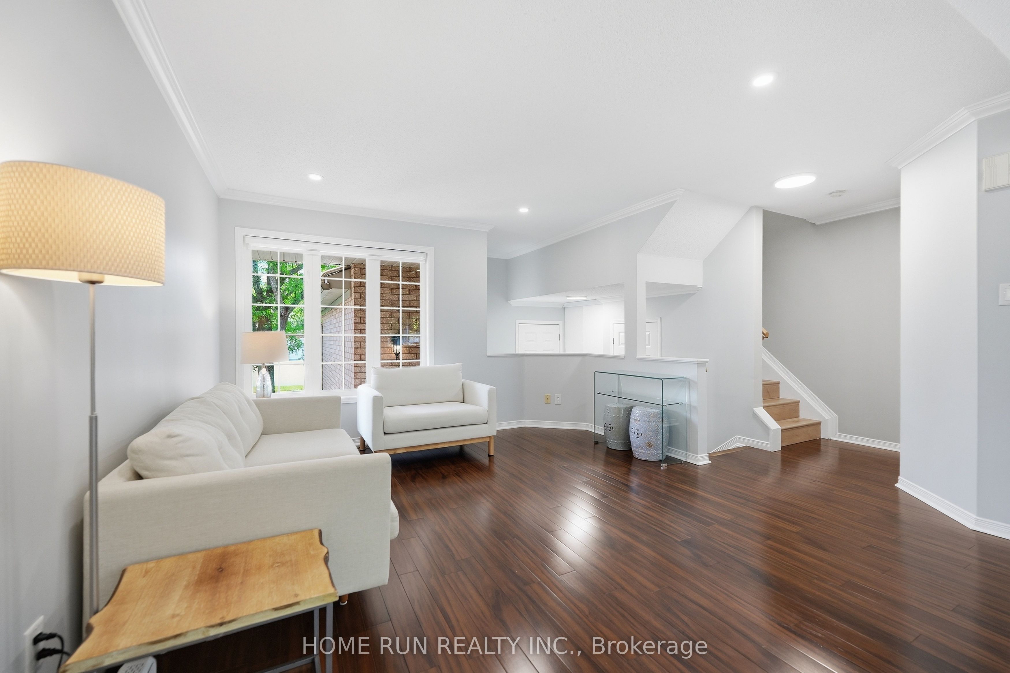1169 Clyde Avenue, Carlington - Central Park, ON K2C 4B2 photo 4