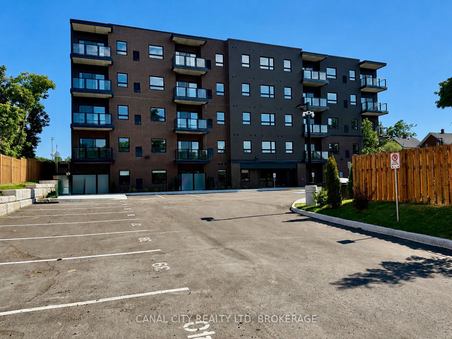 8 Hutt Lane 506, Thorold, ON L2V 1V4 photo 3