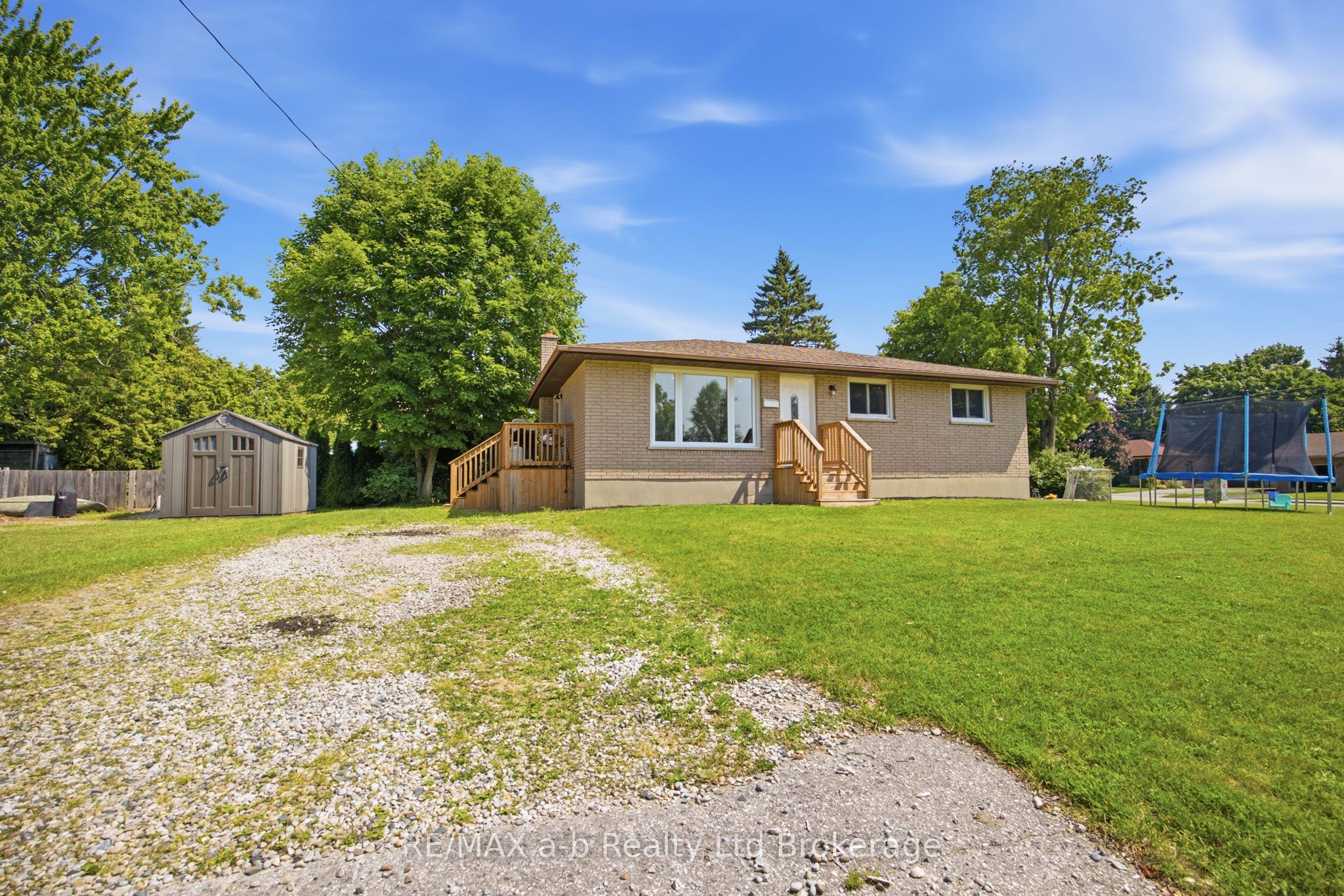 7 Marchant Street, Aylmer, ON N5H 1V5