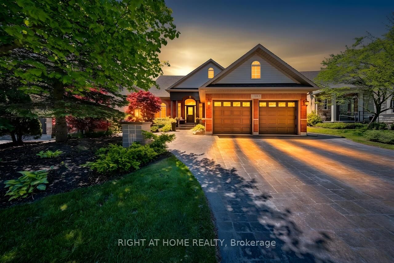 126 Moore Crescent, Hamilton, ON L9G 4Z8 photo 4