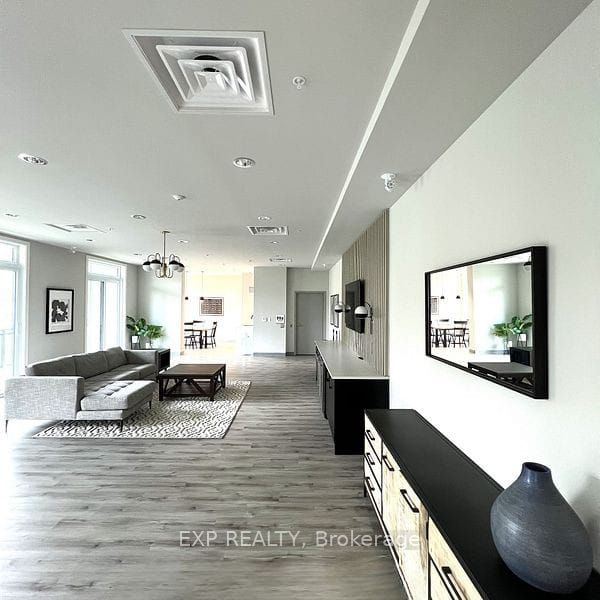 107 ROGER Street 501, Waterloo, ON N2J 0G3 photo 4