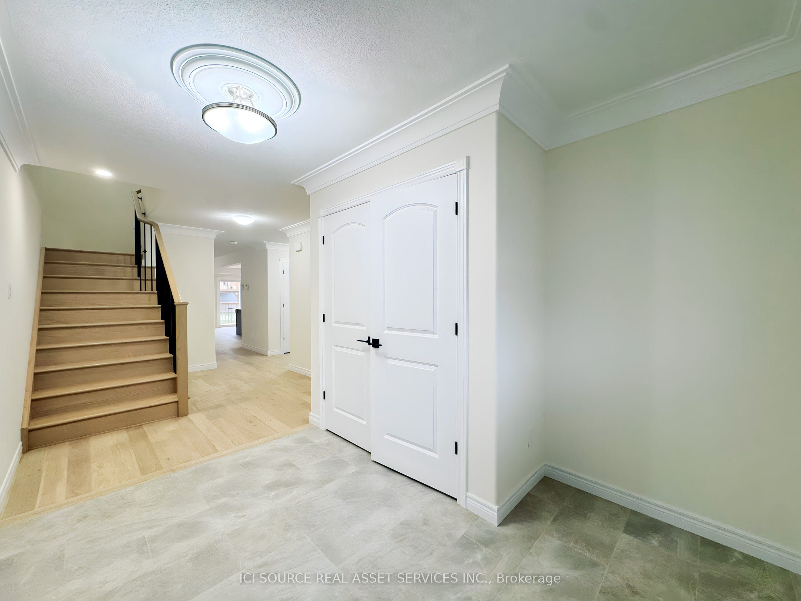 226 O'Neil Street, Peterborough, ON K9K 0H1 photo 4