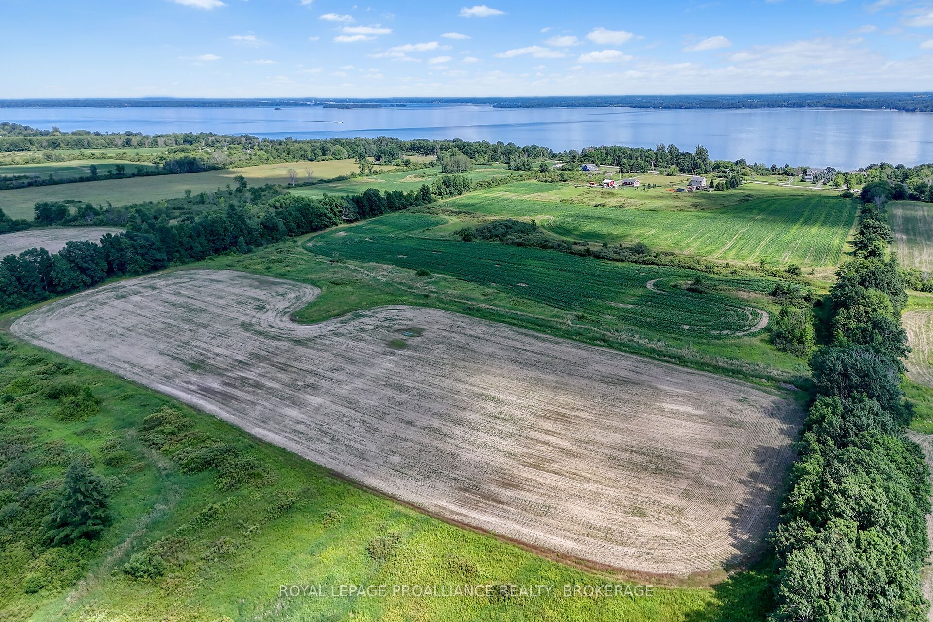 PT LT 14 & 15 Howe Island Drive, Frontenac Islands, ON K7G 2V6 photo 2